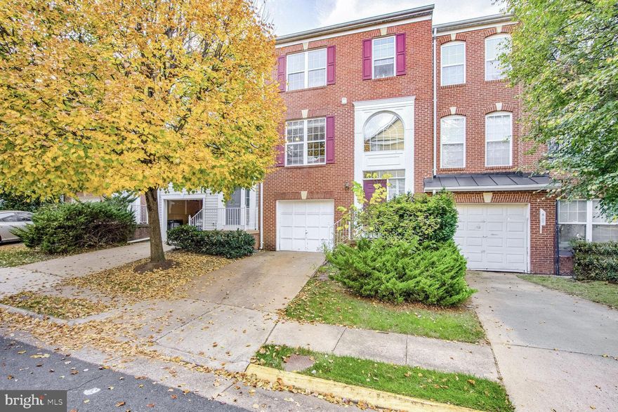Welcome home to Zinnia Lane in the desirable Ridge Top Terrace community!  This home features a large sunlit living space, an eat-in kitchen with Corian countertops, and a cozy den that leads to an expansive deck offering privacy and tranquility.  The bedrooms on the upper level are light-filled and generously sized.  The primary bedroom retreat features a vaulted ceiling, an ensuite bathroom as well as an incredible walk-in closet.  Entertain guests in the fully-finished basement or use the space as an office.  Don't miss this fantastic opportunity to add your special touches and make this home your own.  Conveniently located minutes away from Fairfax Corner shops, major commuter routes, Vienna Metro, parks and walking trails!