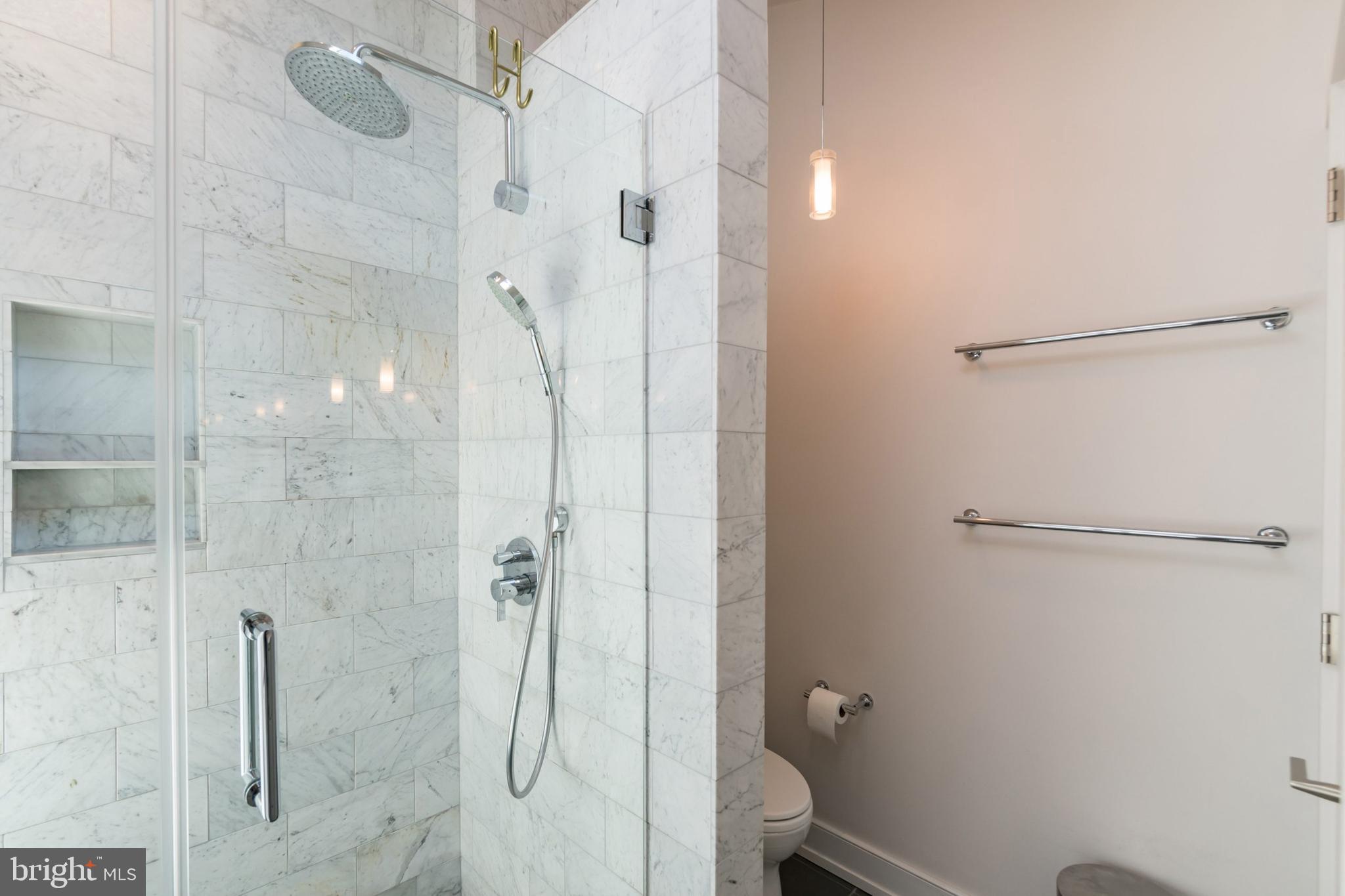 POINT BREEZE - Residential Lease