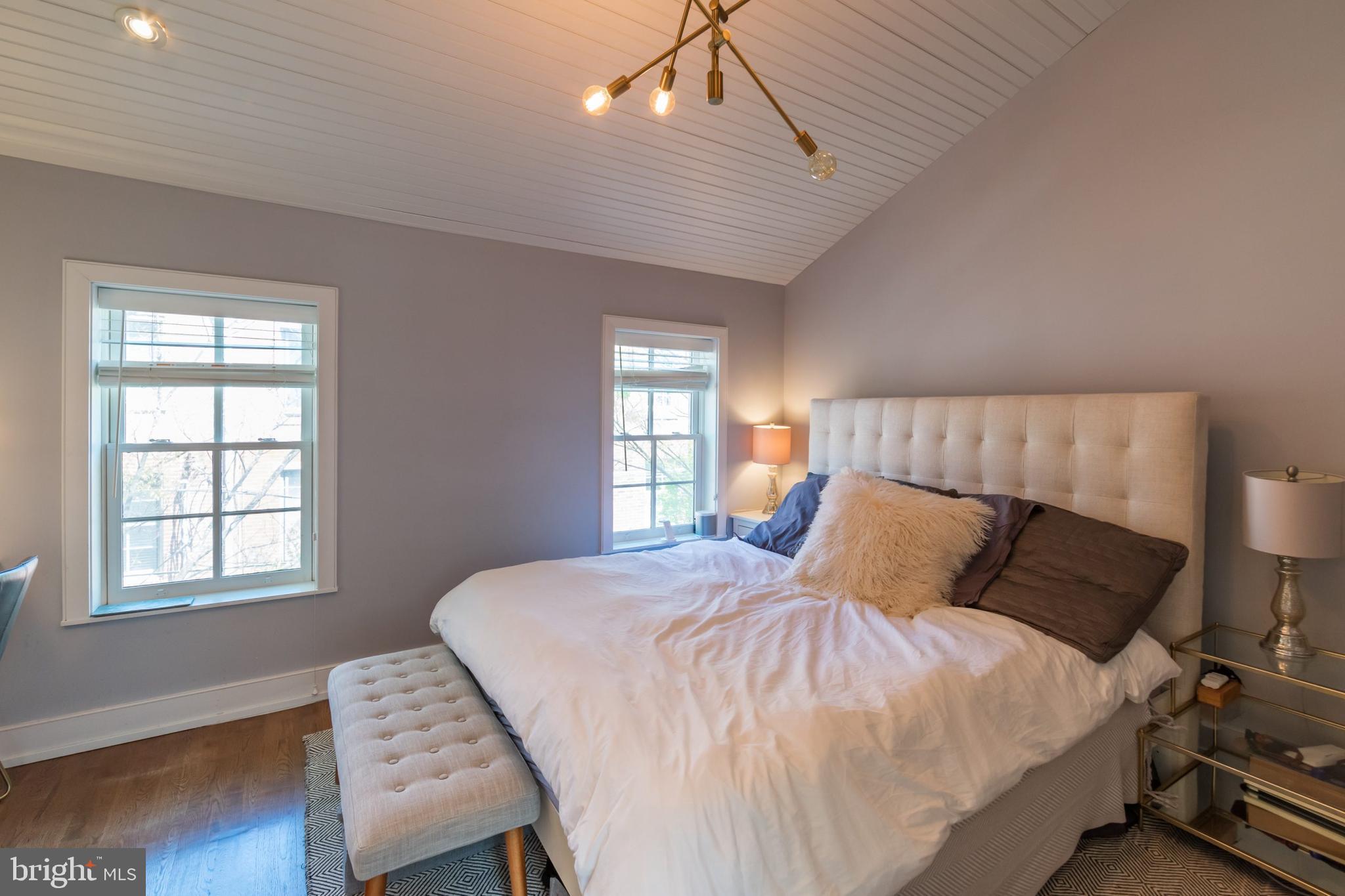 POINT BREEZE - Residential Lease