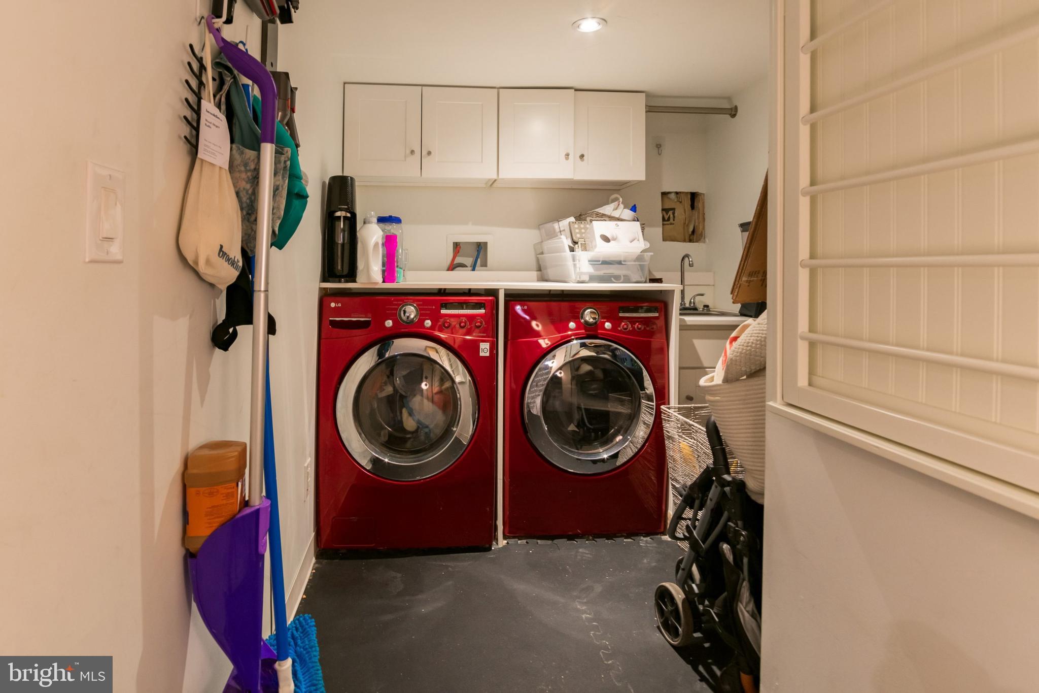 POINT BREEZE - Residential Lease