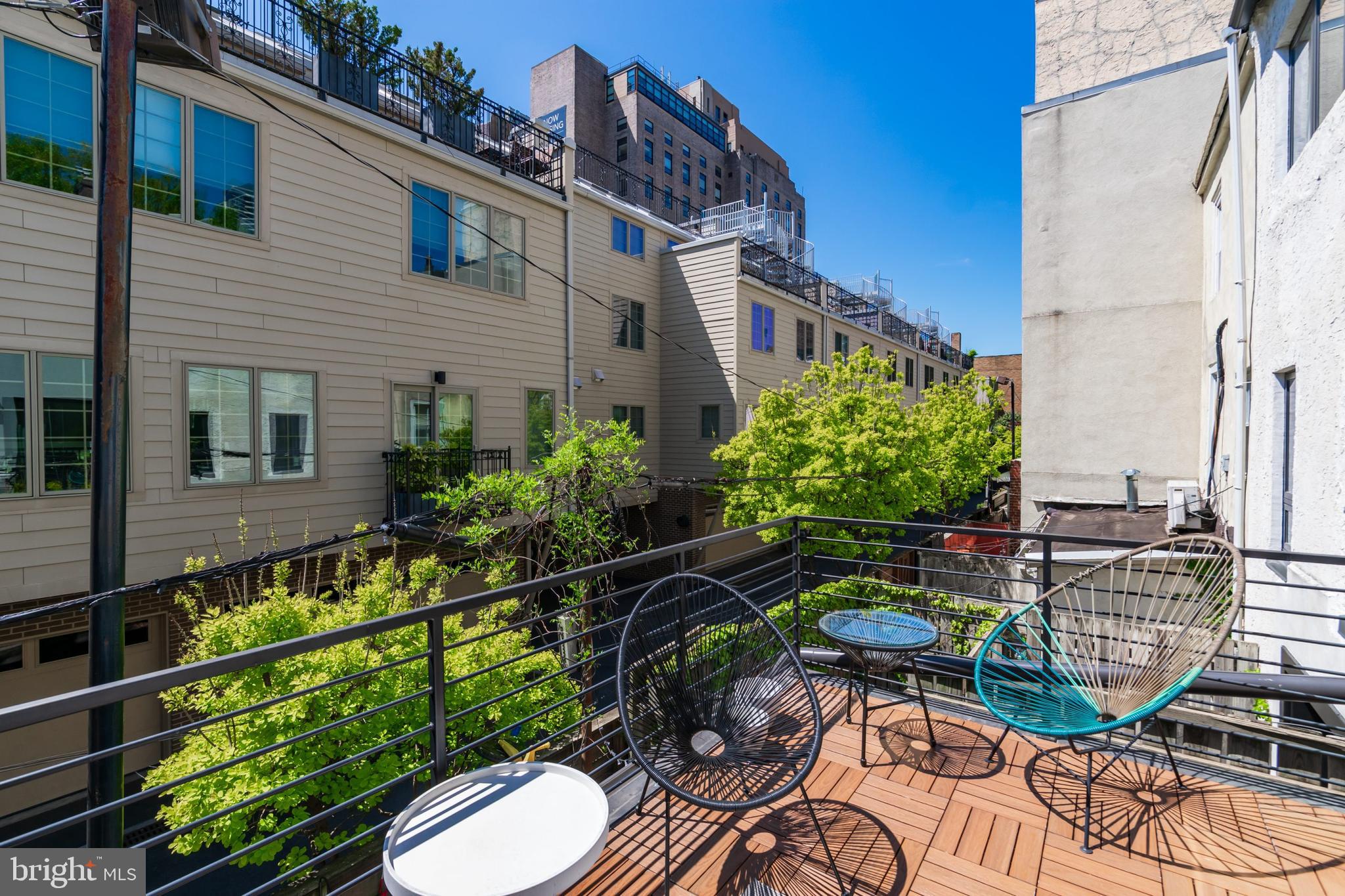 POINT BREEZE - Residential Lease