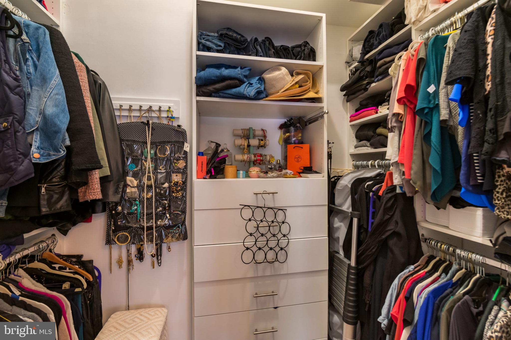 POINT BREEZE - Residential Lease