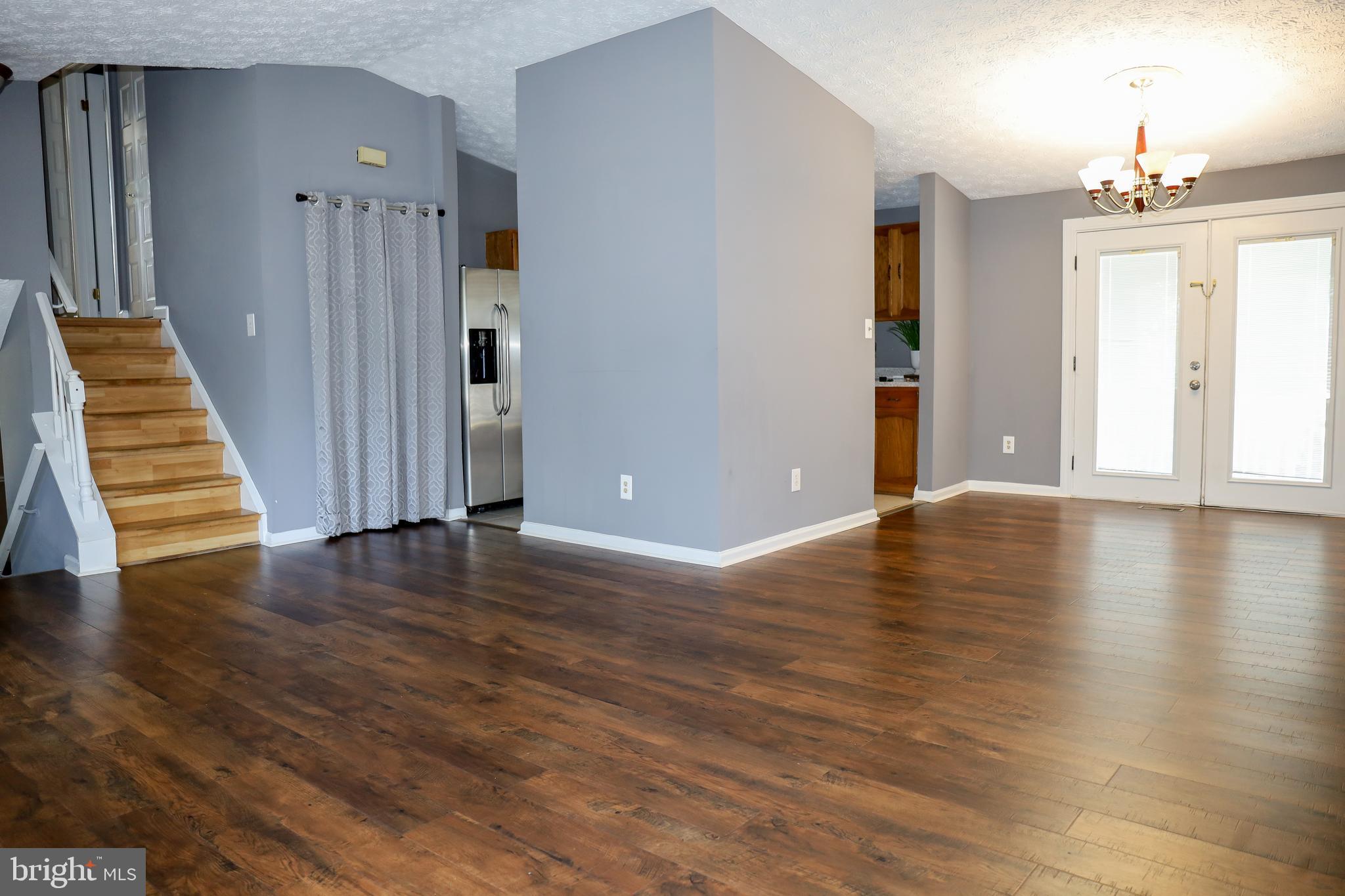 WEST OX CLUSTER - Residential Lease