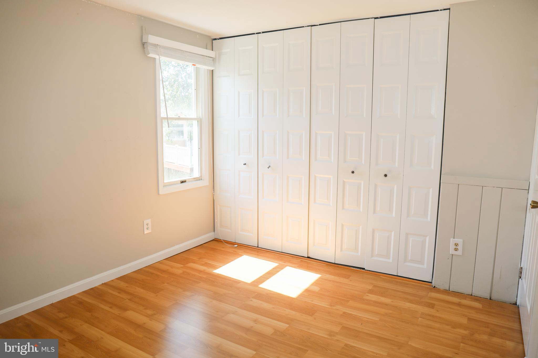 WEST OX CLUSTER - Residential Lease