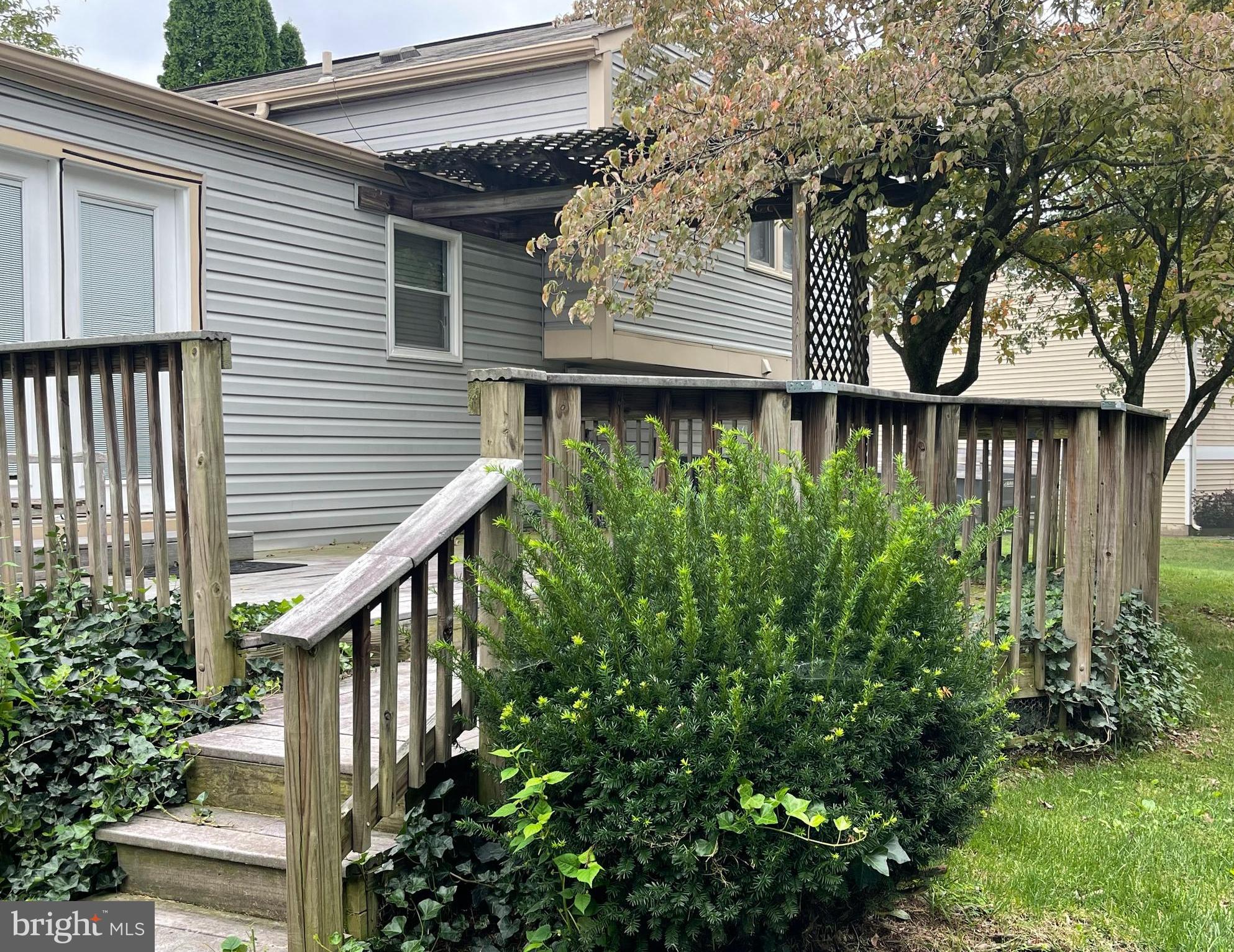 3006 SUMMERSHADE COURT