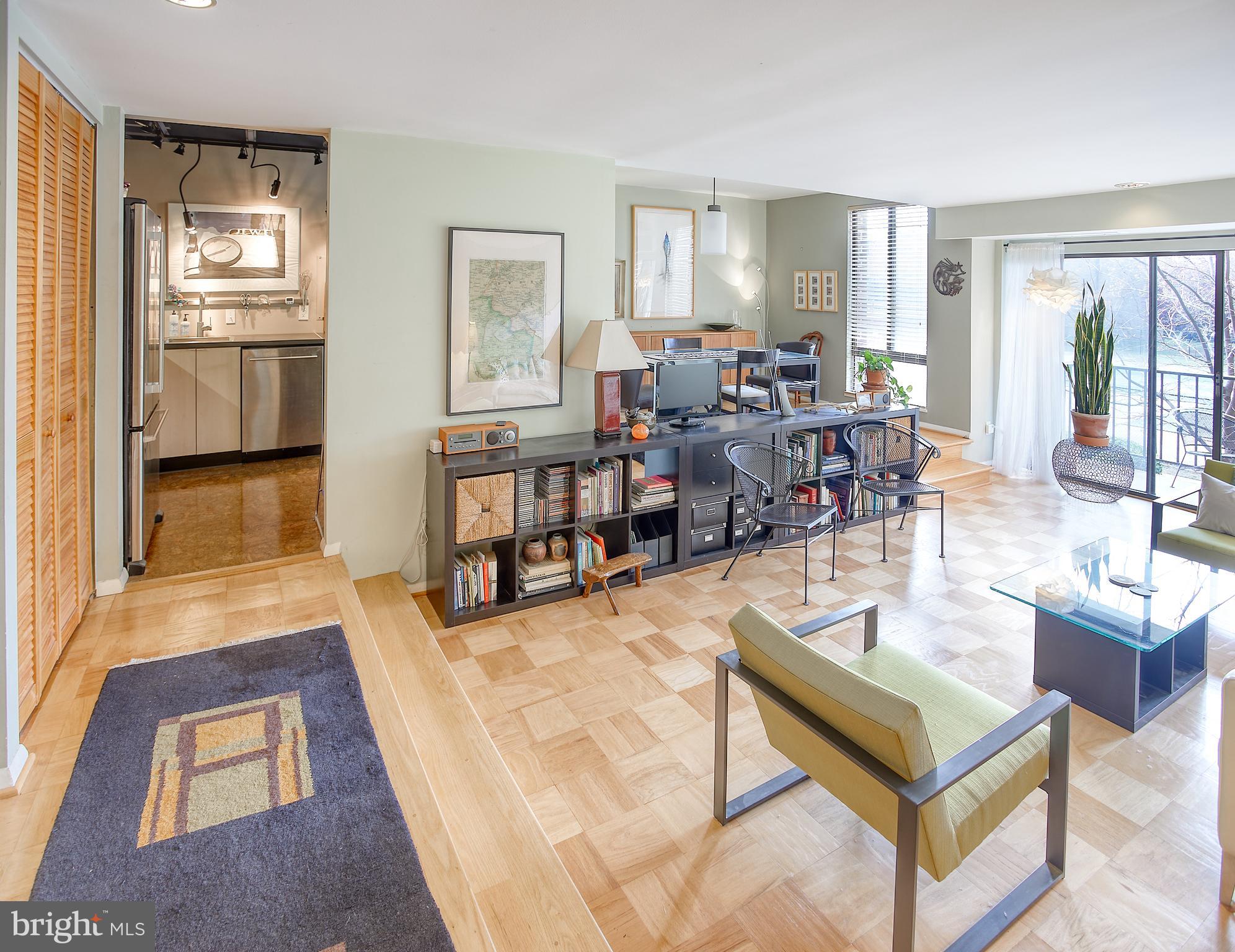 AMERICANA FINMARK - Residential