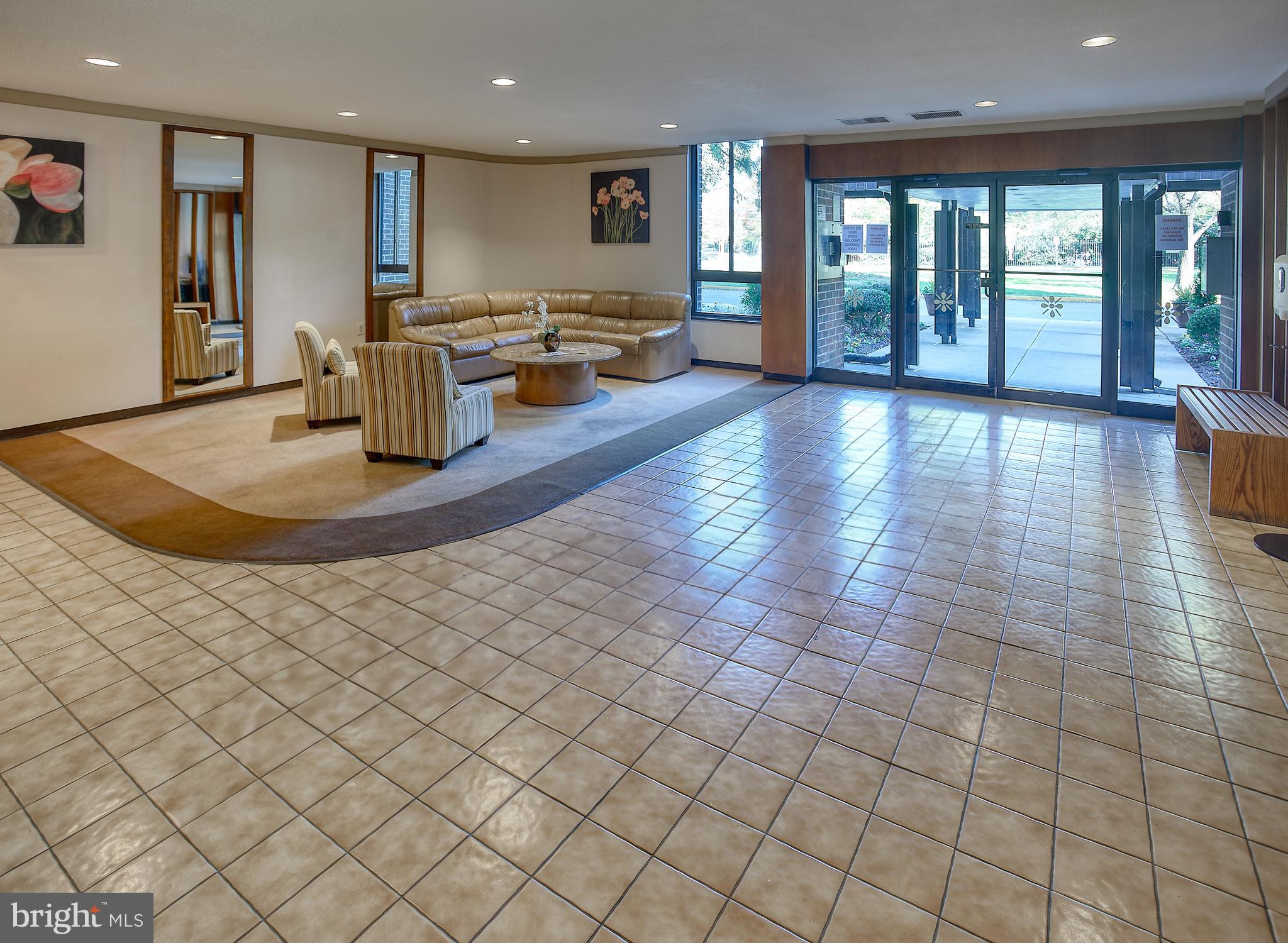 AMERICANA FINMARK - Residential