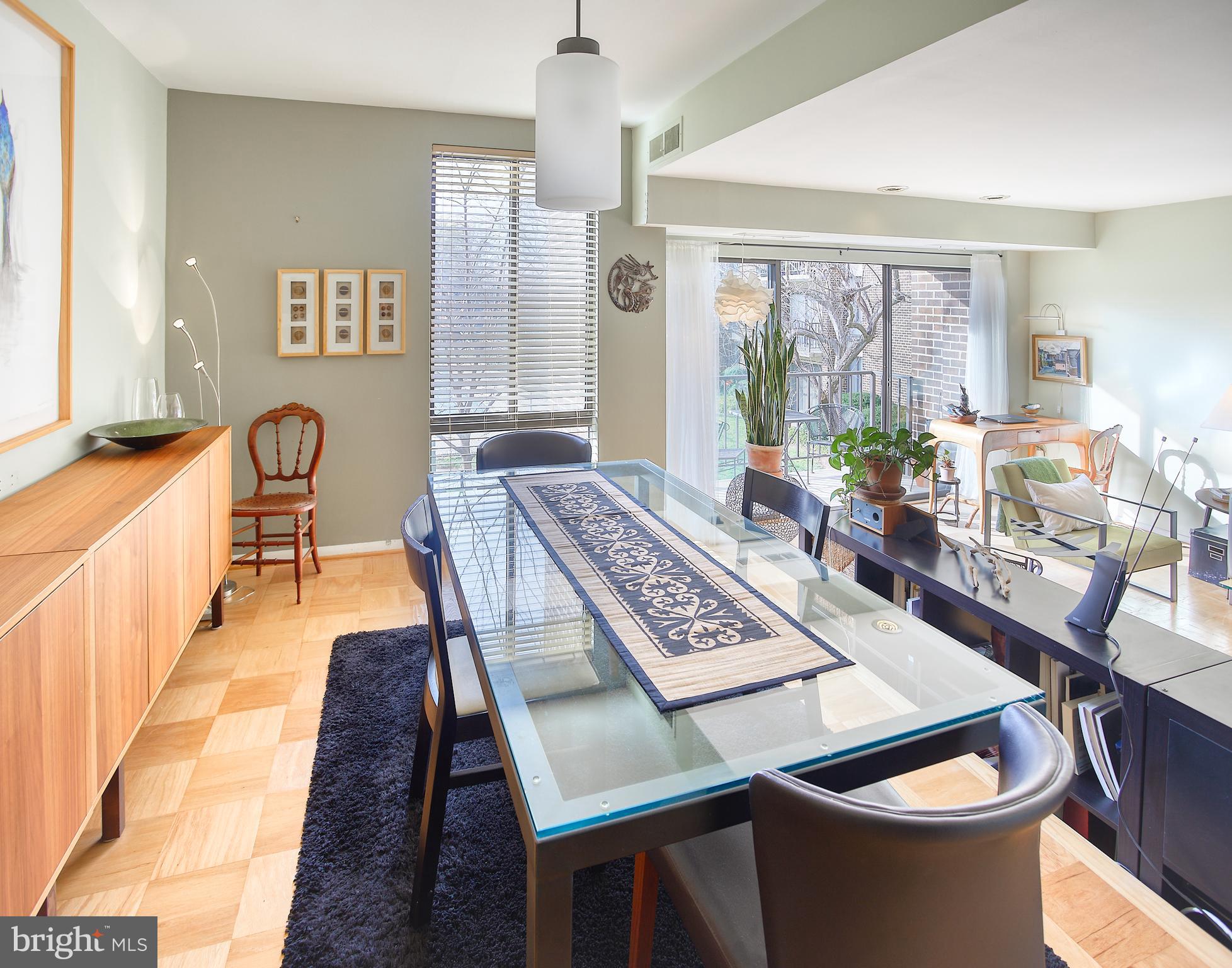 AMERICANA FINMARK - Residential