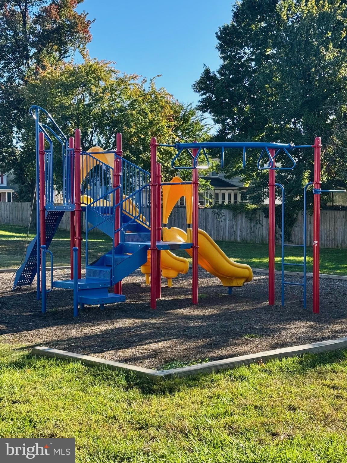 OXFORD LANDING - Residential