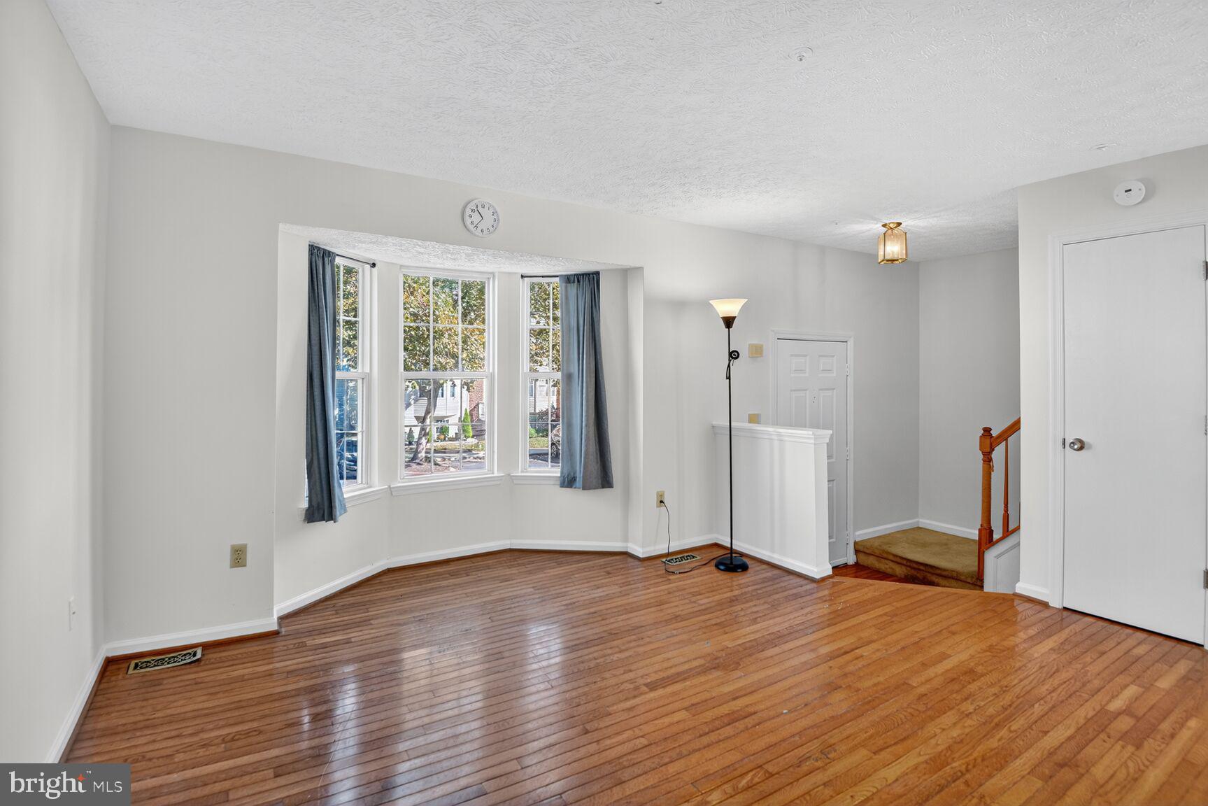 OXFORD LANDING - Residential