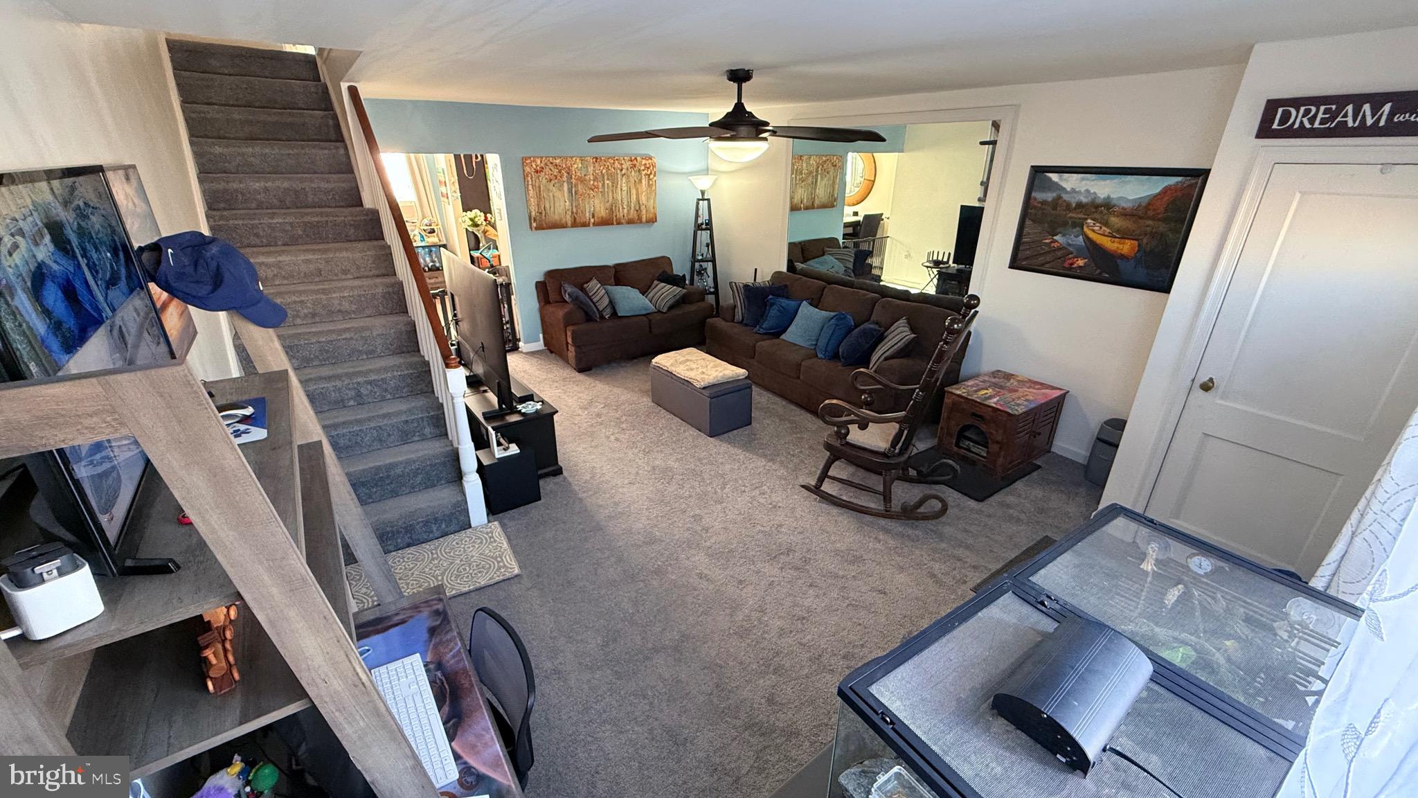 OXFORD CIRCLE - Residential