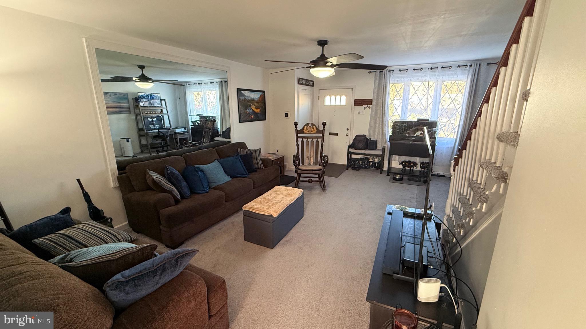 OXFORD CIRCLE - Residential