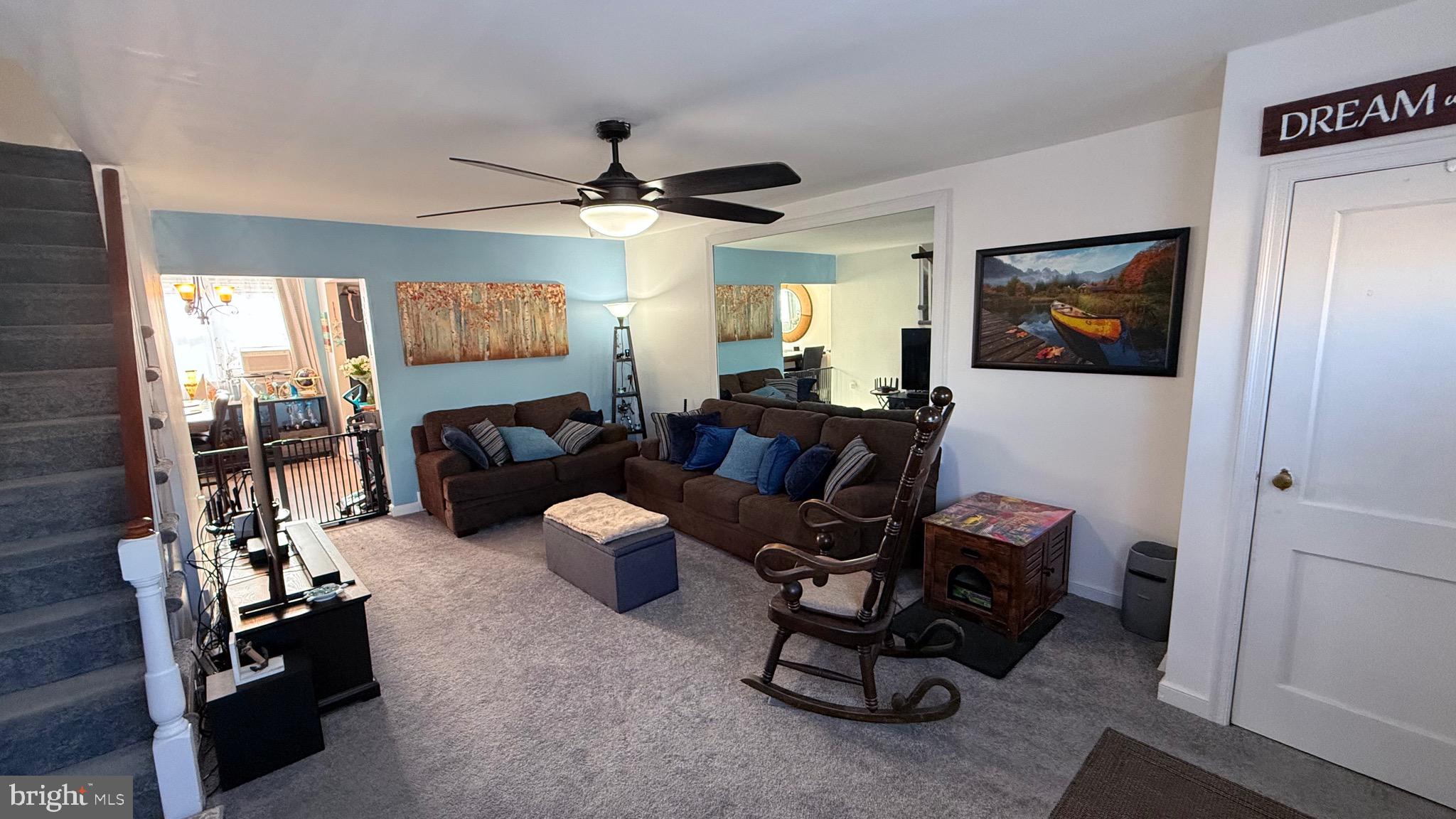 OXFORD CIRCLE - Residential