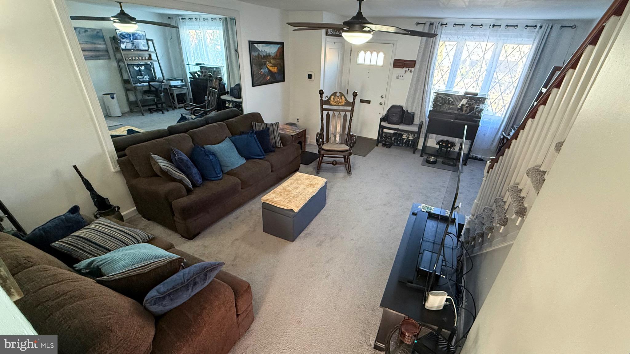 OXFORD CIRCLE - Residential