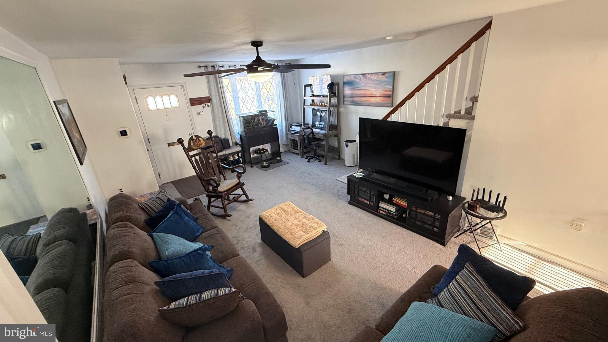 OXFORD CIRCLE - Residential