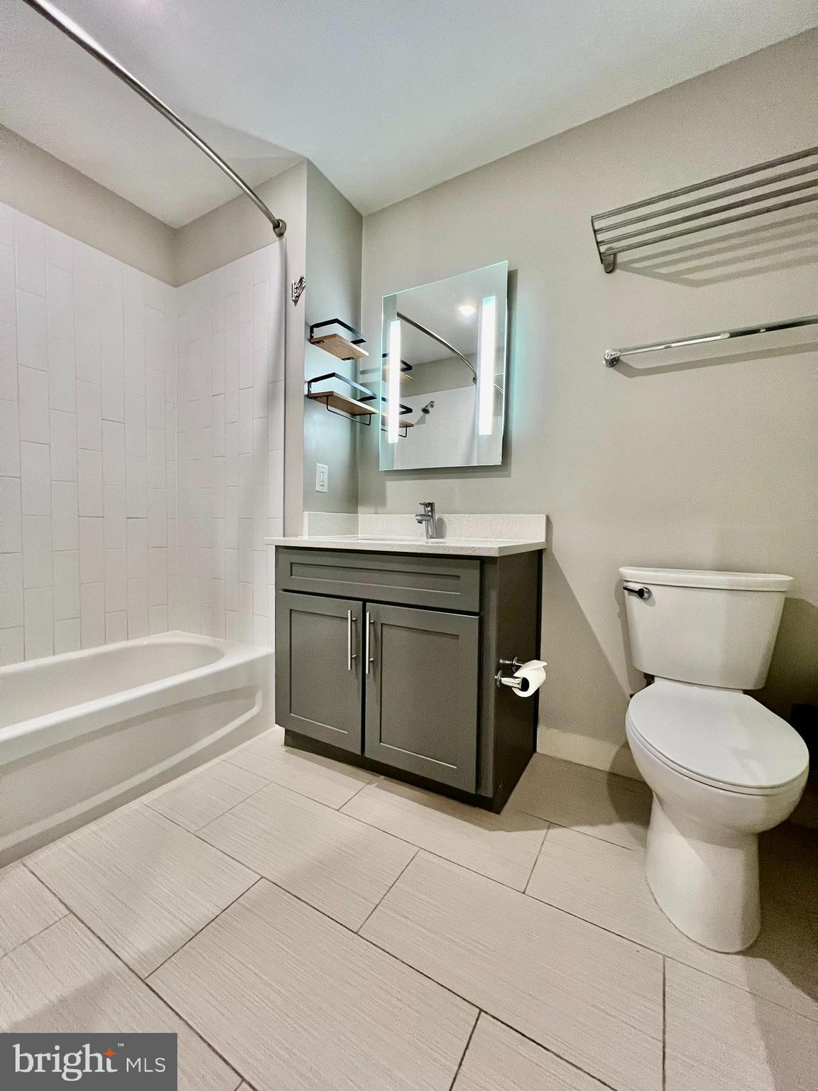 DOWNTOWN SILVER SPRING - Residential