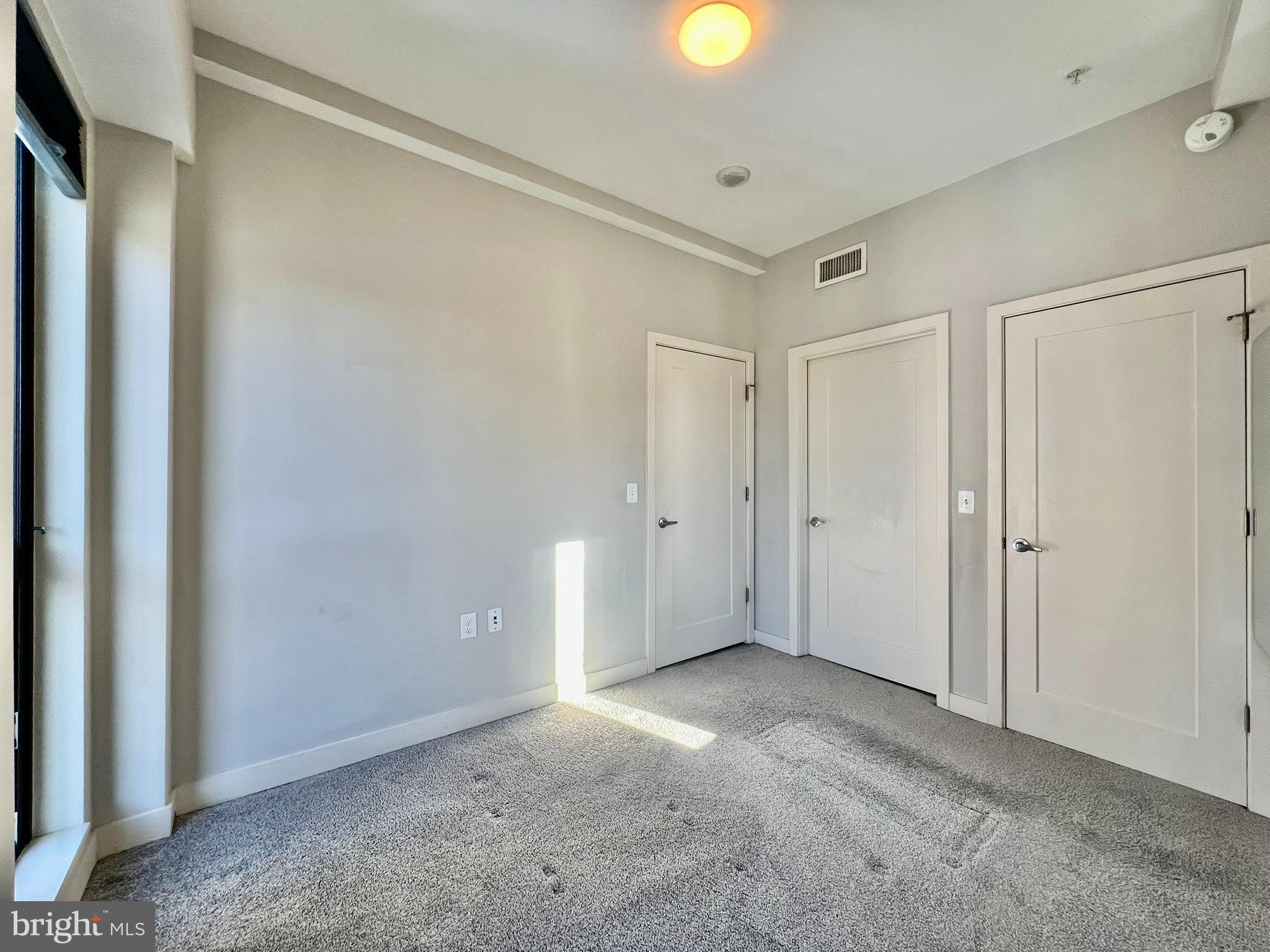 DOWNTOWN SILVER SPRING - Residential