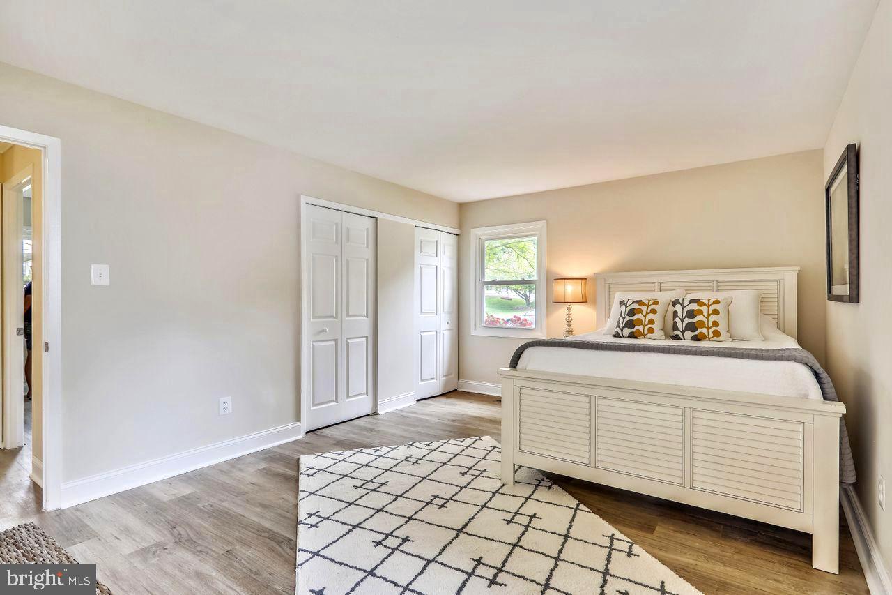 WHITEHALL - Residential