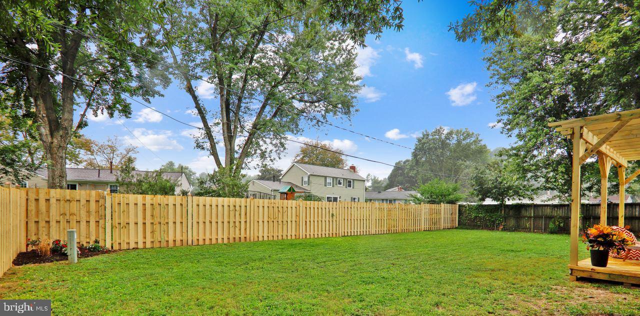 WHITEHALL - Residential