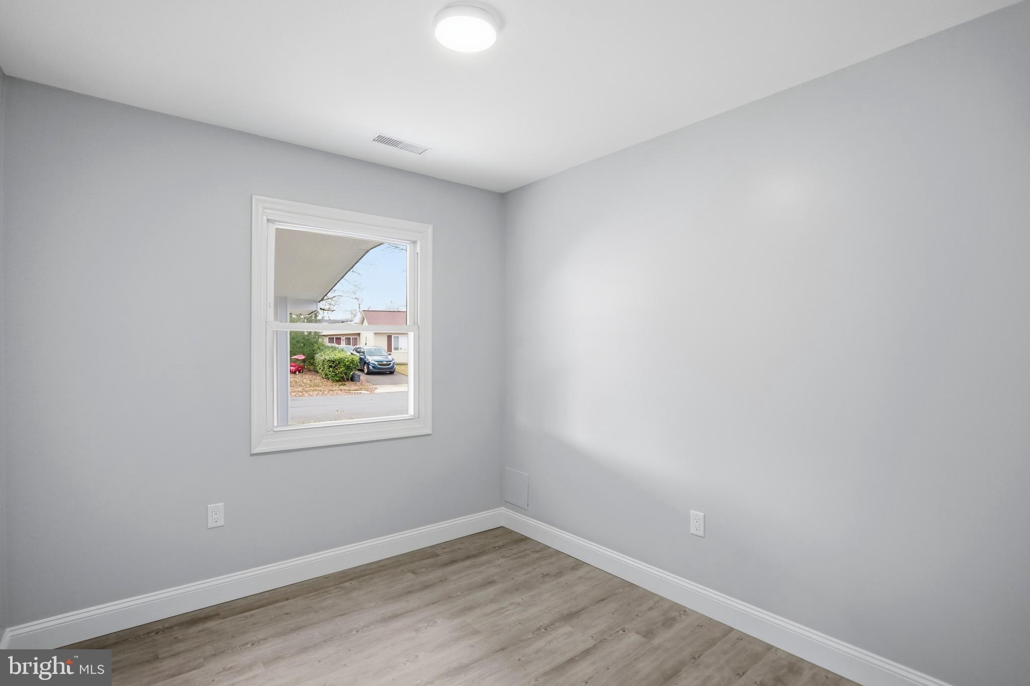 WILLOUGHBY COURT - Residential