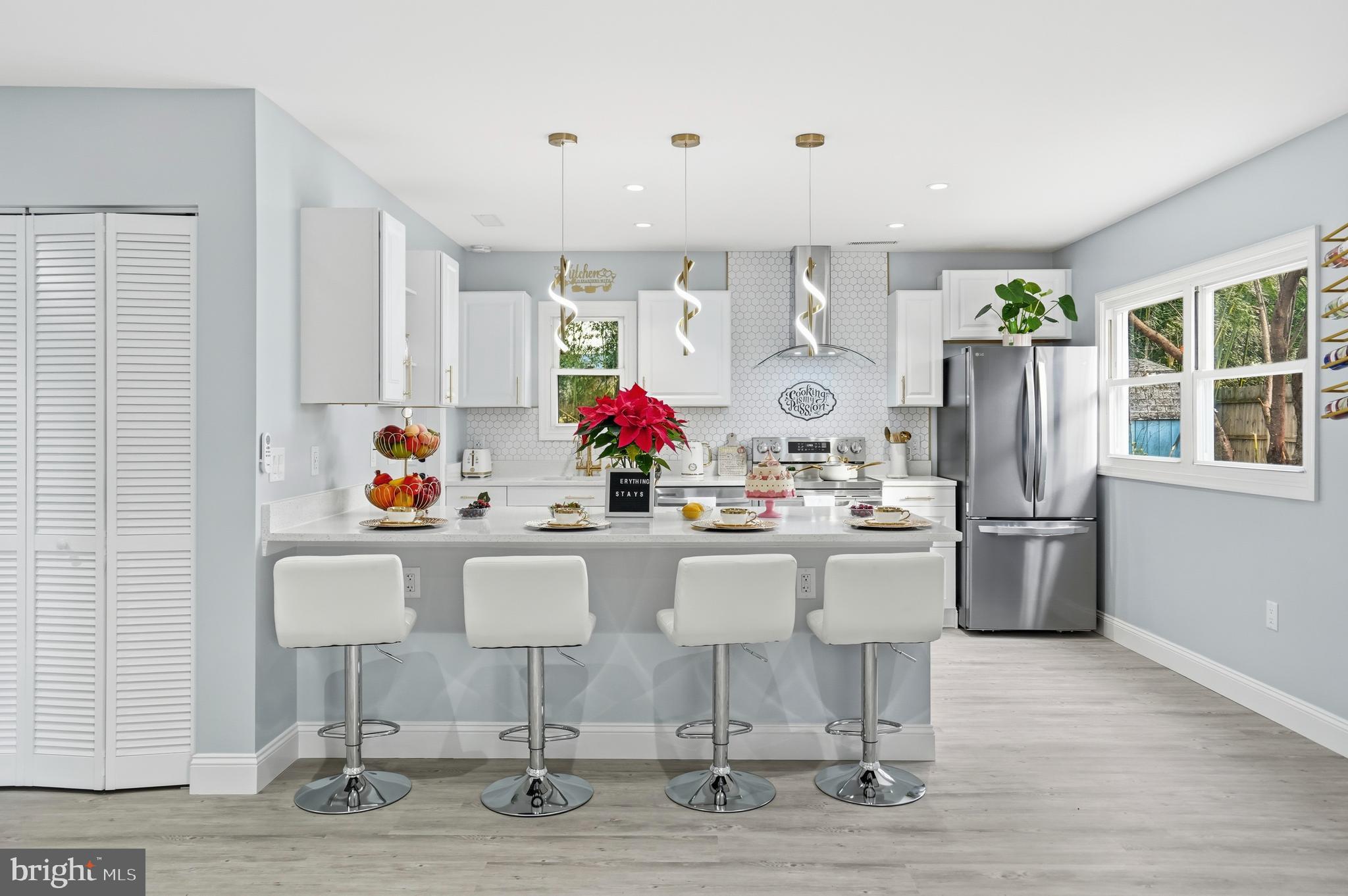 WILLOUGHBY COURT - Residential