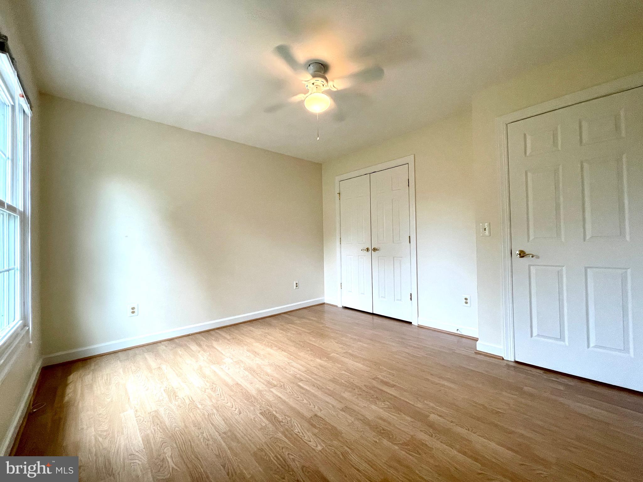 ASHBURN VILLAGE - Residential Lease