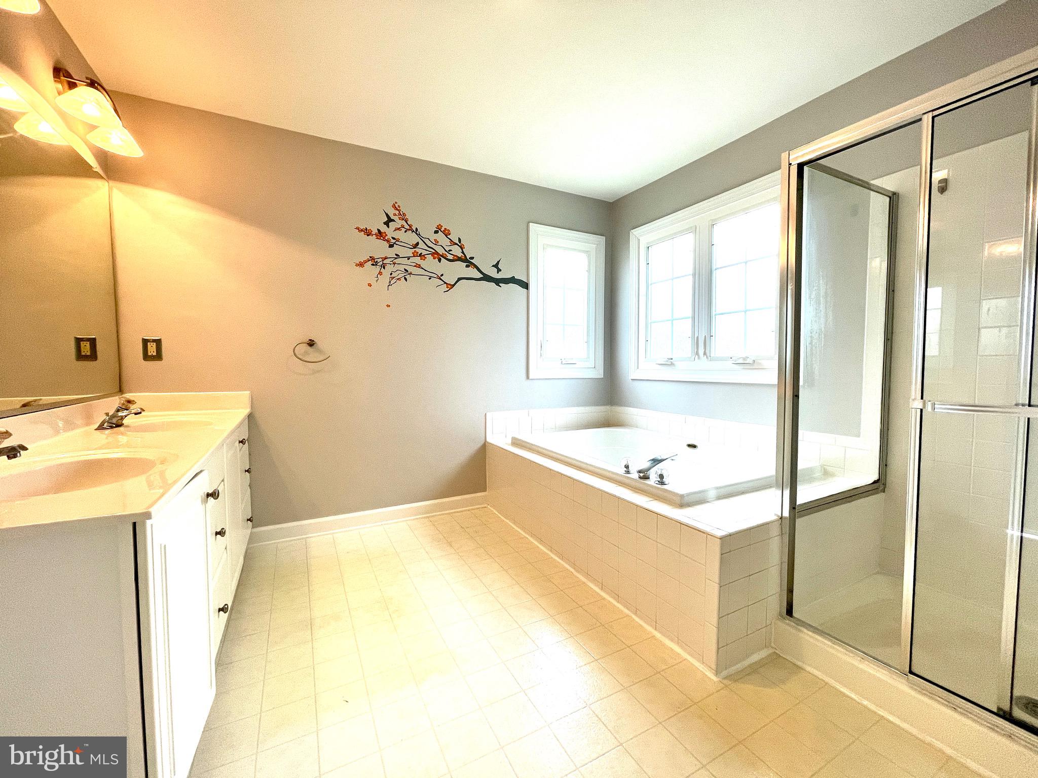 ASHBURN VILLAGE - Residential Lease