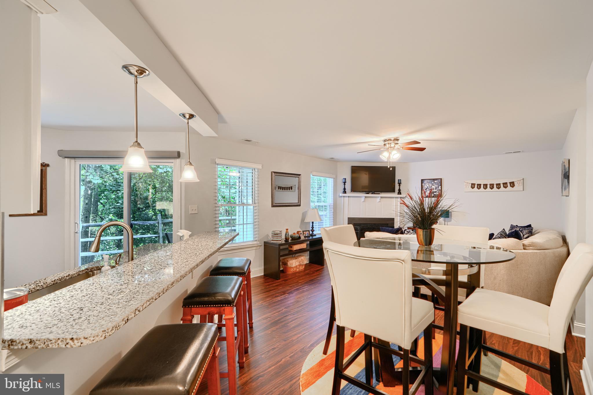 40 SURREY LANE 122