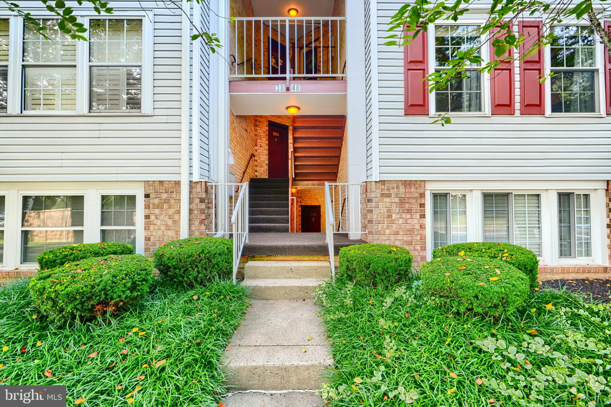 40 SURREY LANE 122