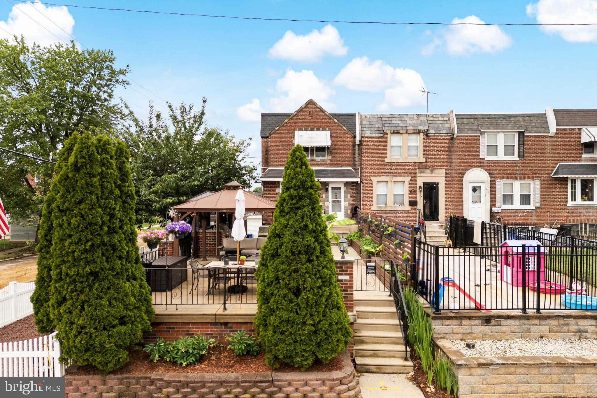 3438 DECATUR STREET