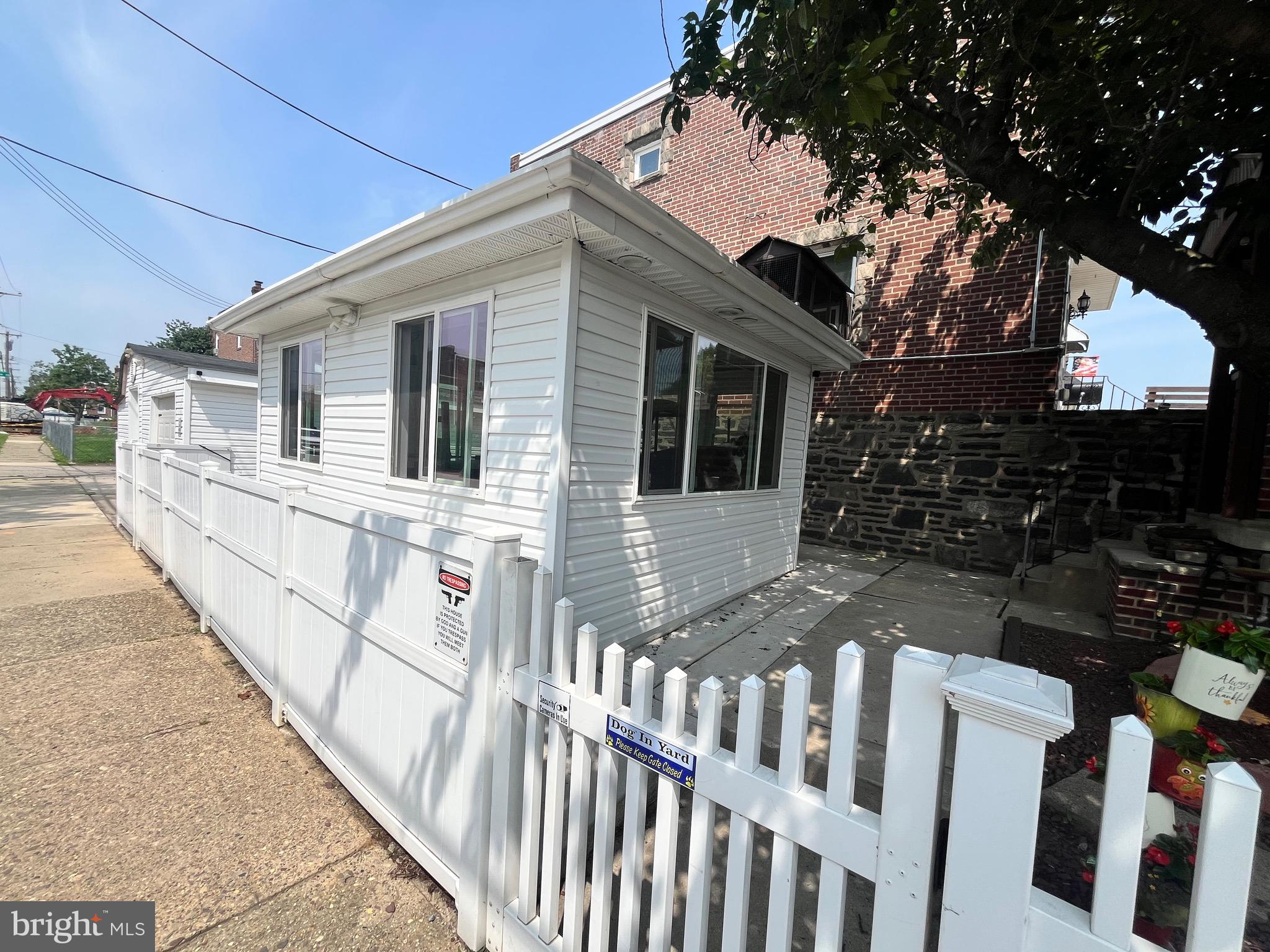 MAYFAIR (WEST) - Residential
