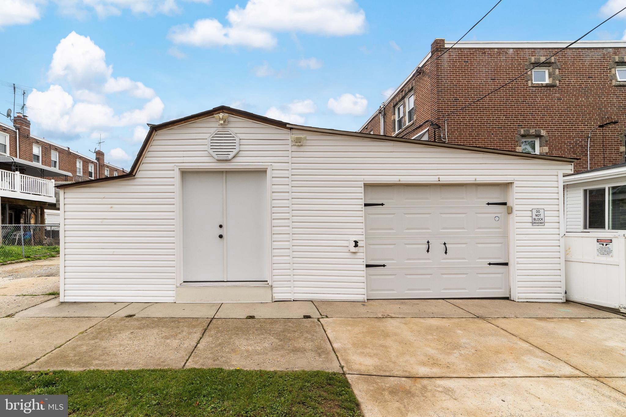 MAYFAIR (WEST) - Residential