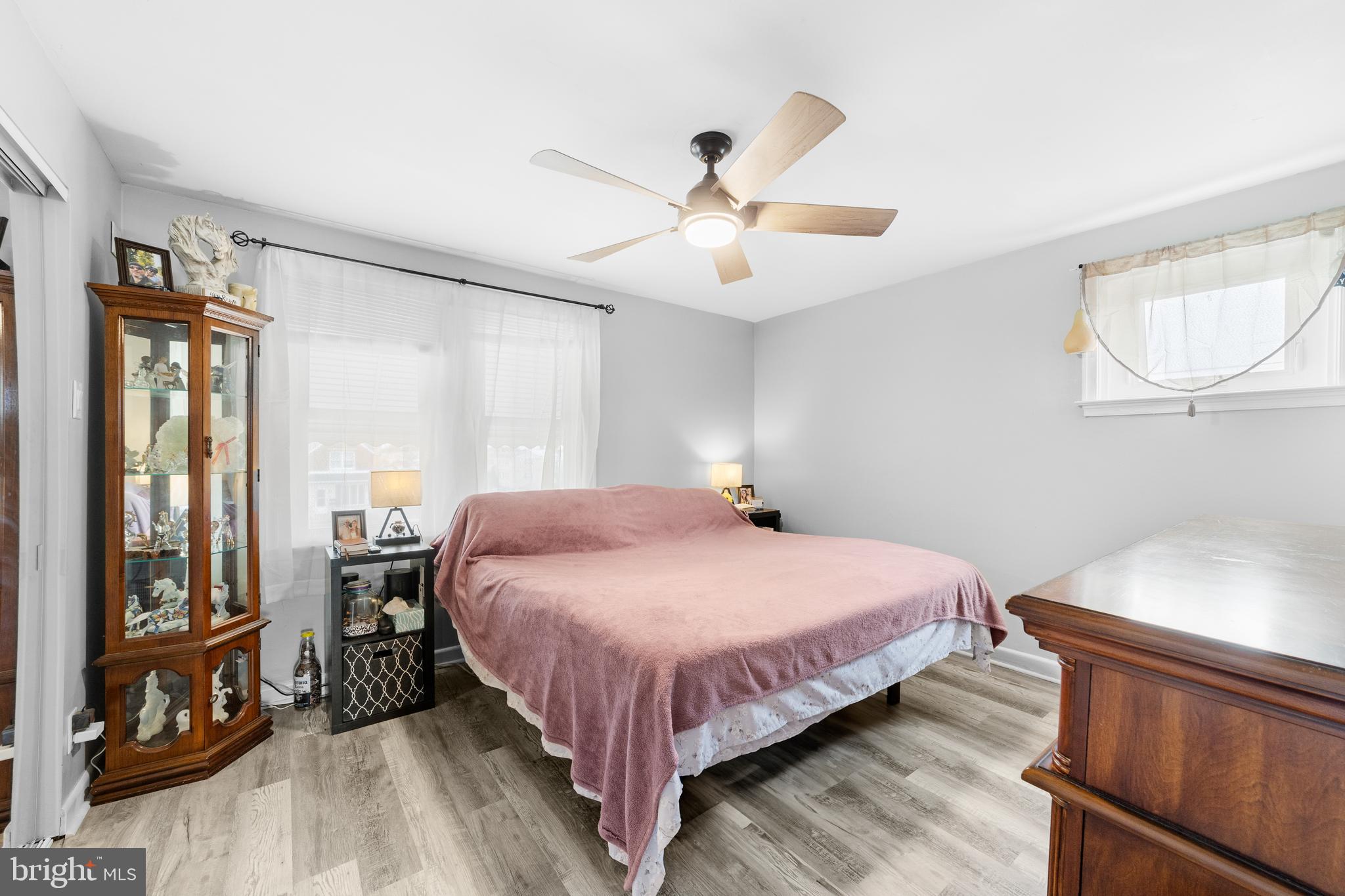 MAYFAIR (WEST) - Residential