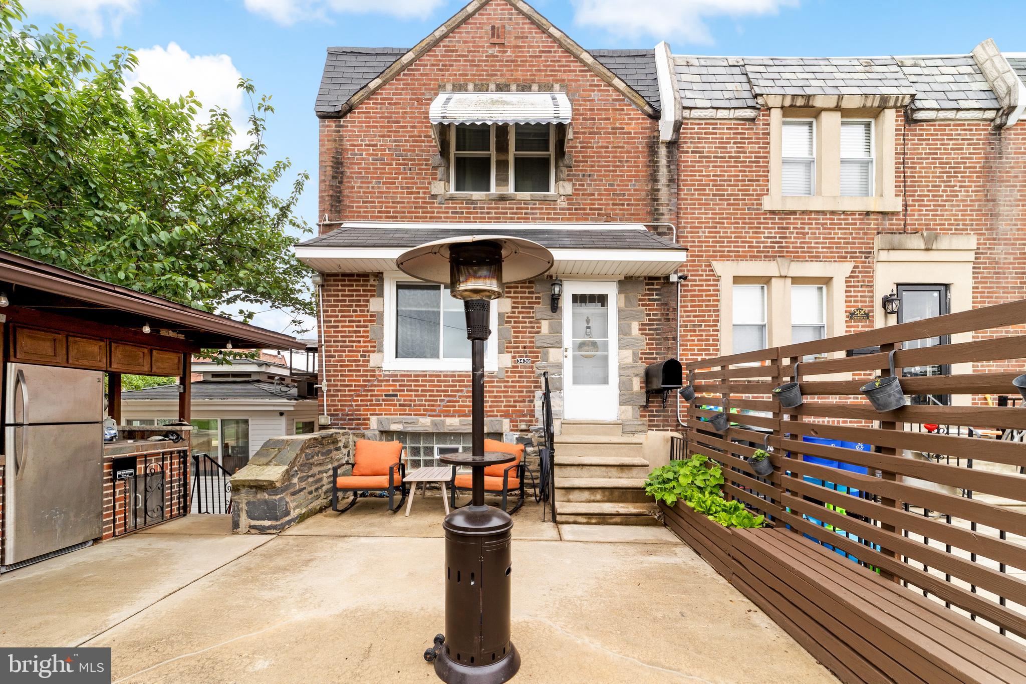 3438 DECATUR STREET