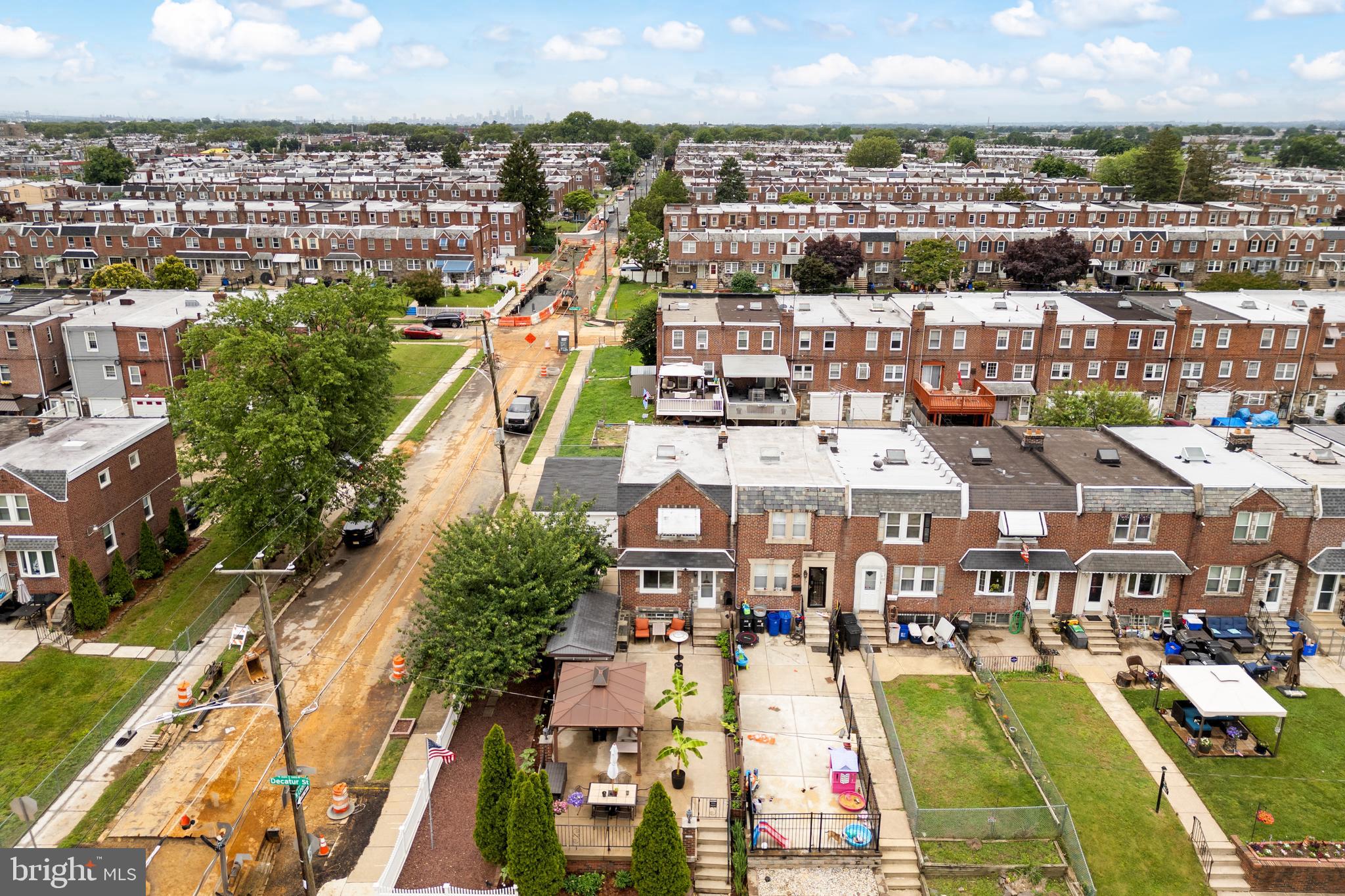 MAYFAIR (WEST) - Residential