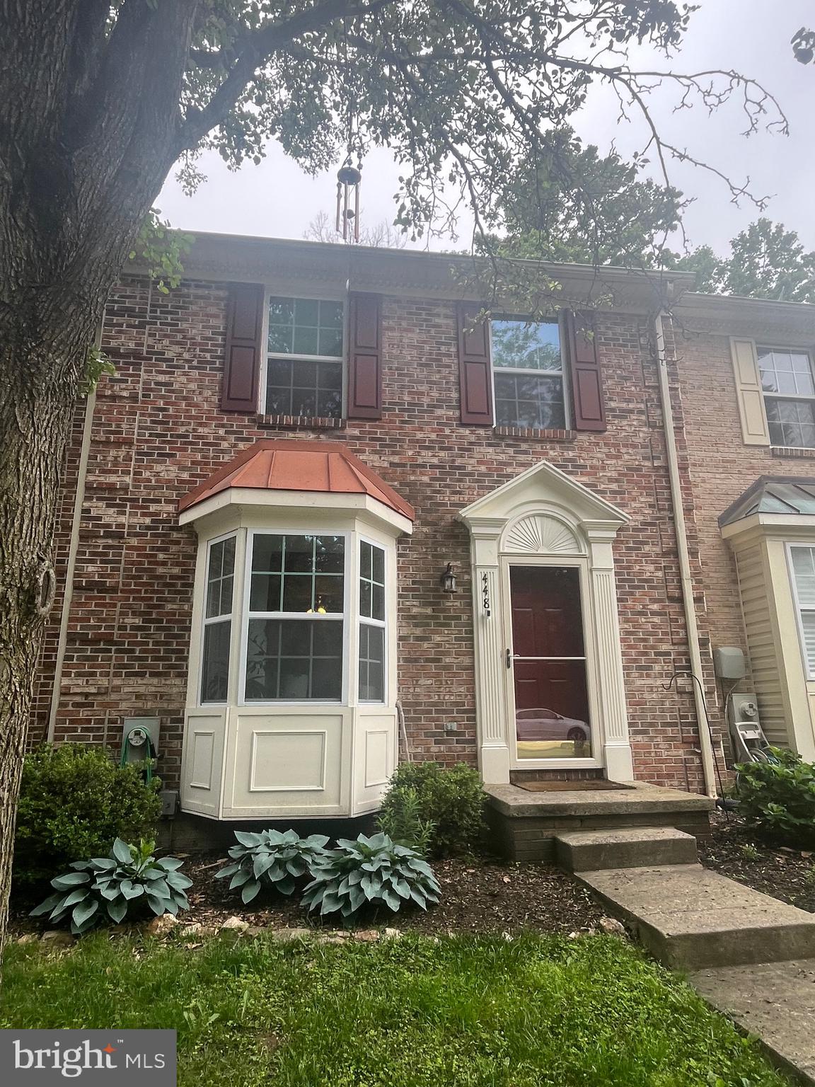 CONSTANT FRIENDSHIP - Residential Lease