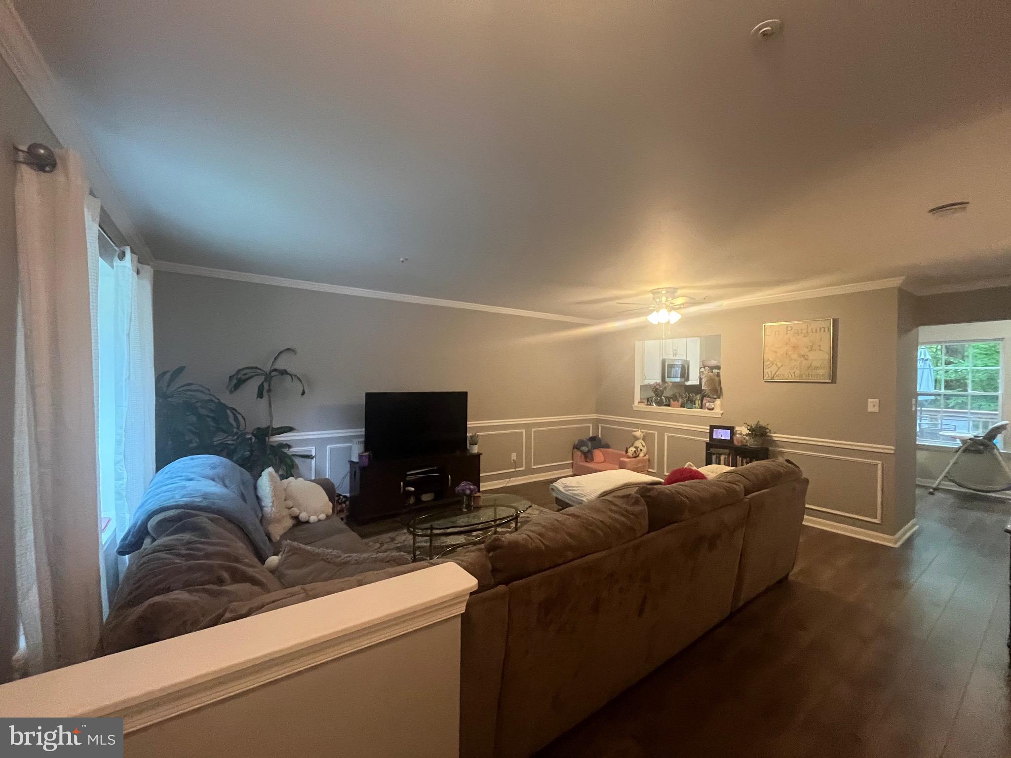 CONSTANT FRIENDSHIP - Residential Lease