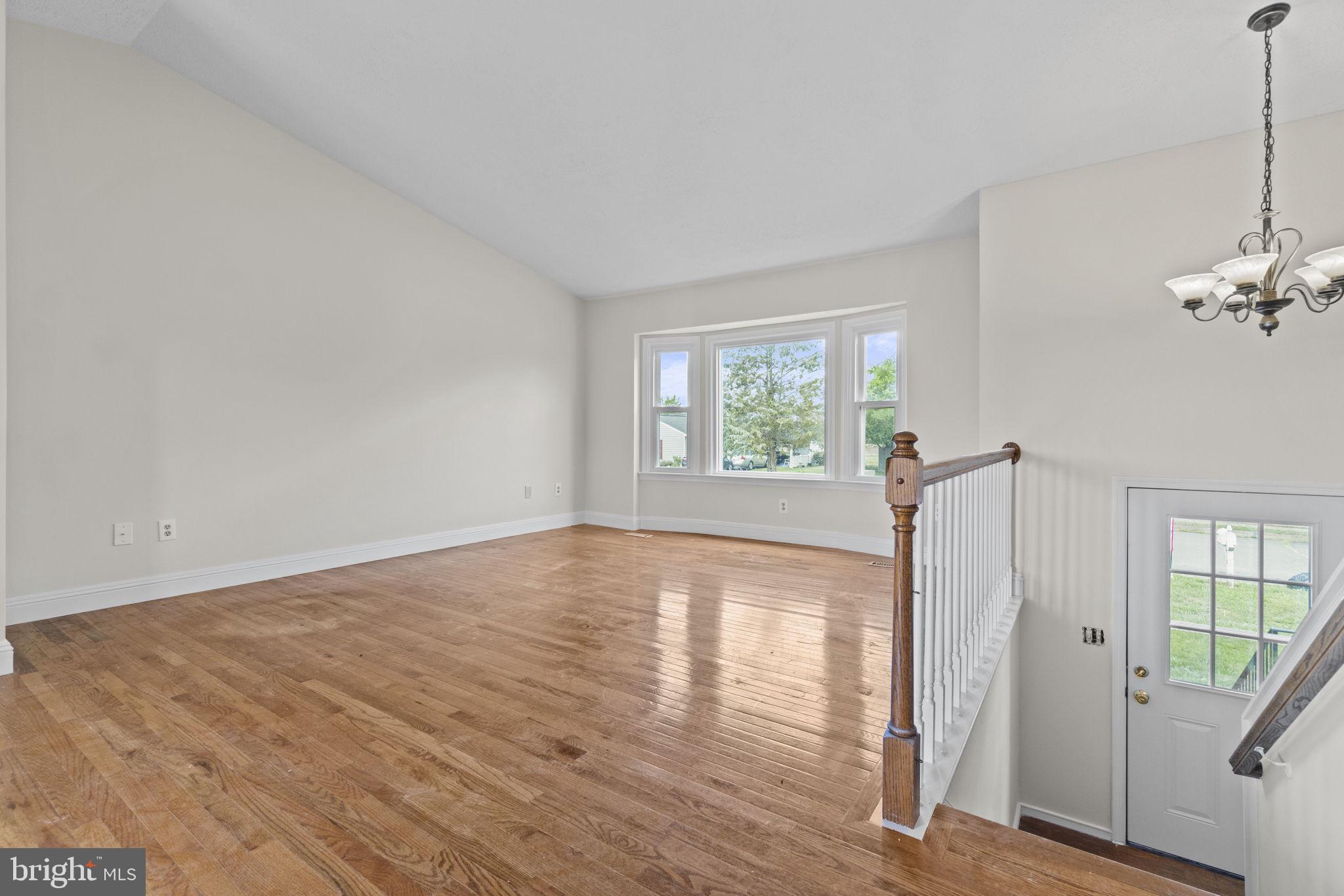 BEALETON STATION - Residential