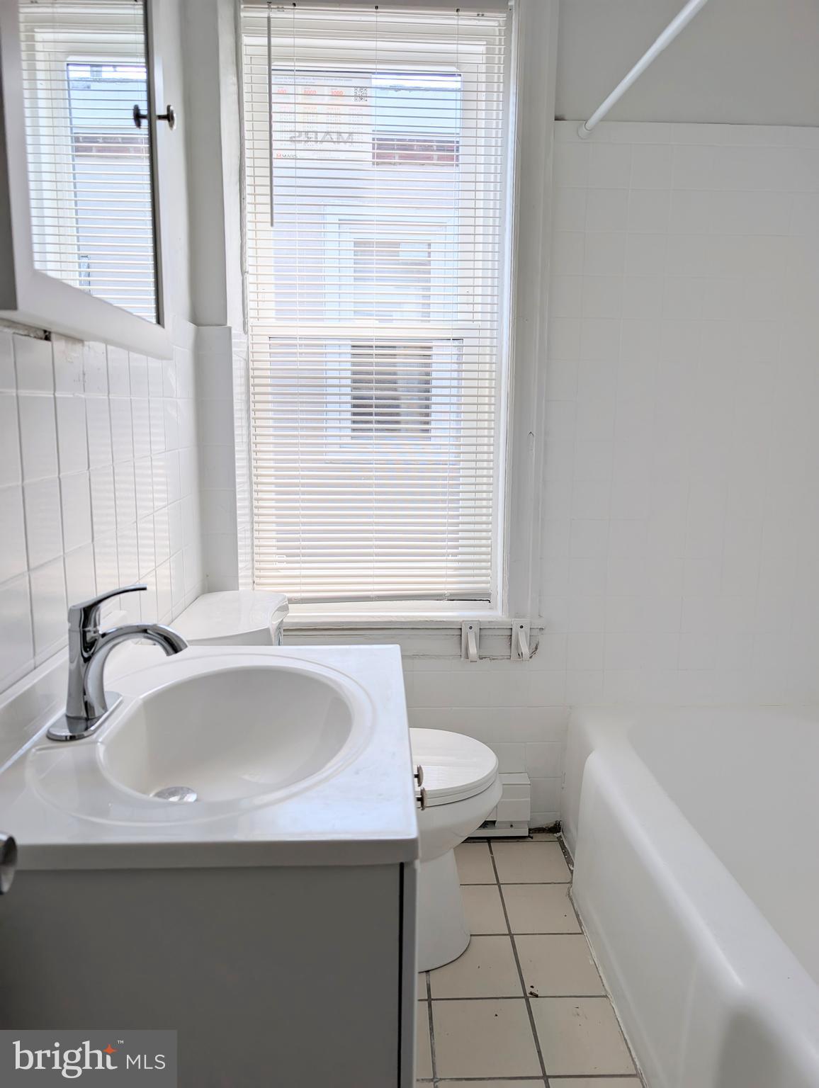 OAK LANE - Residential Lease