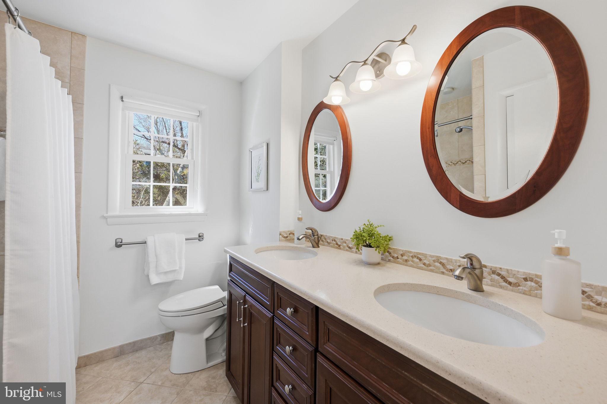 REGENCY ESTATES - Residential