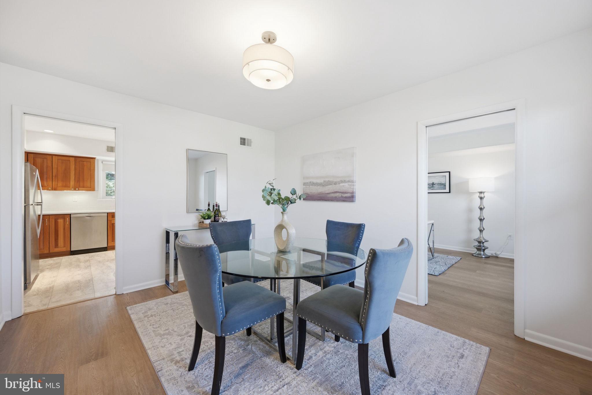 REGENCY ESTATES - Residential