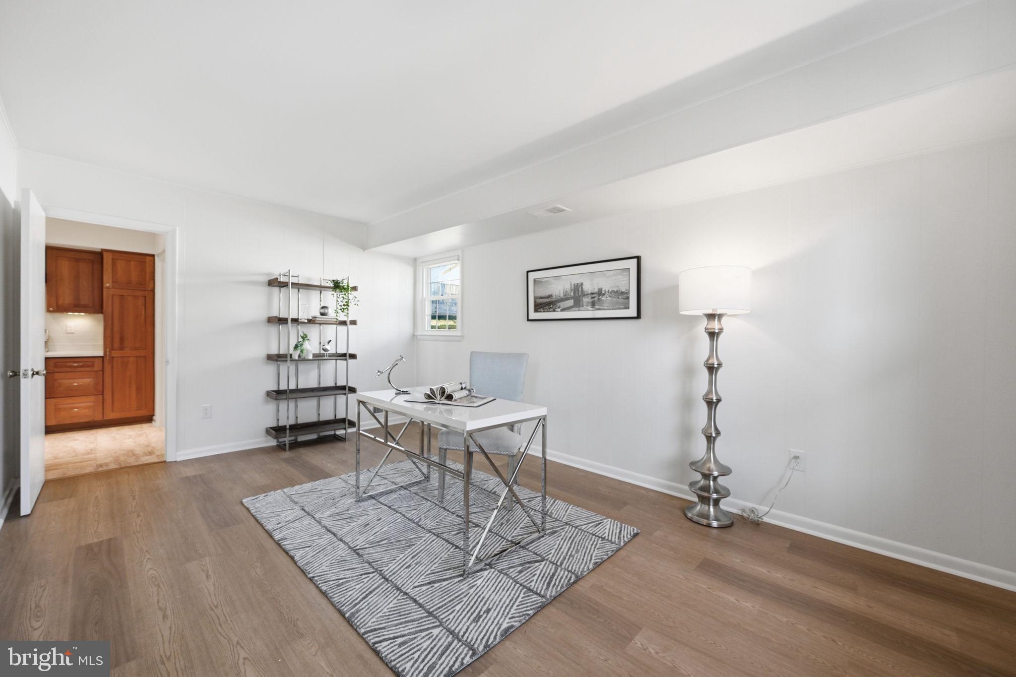 REGENCY ESTATES - Residential