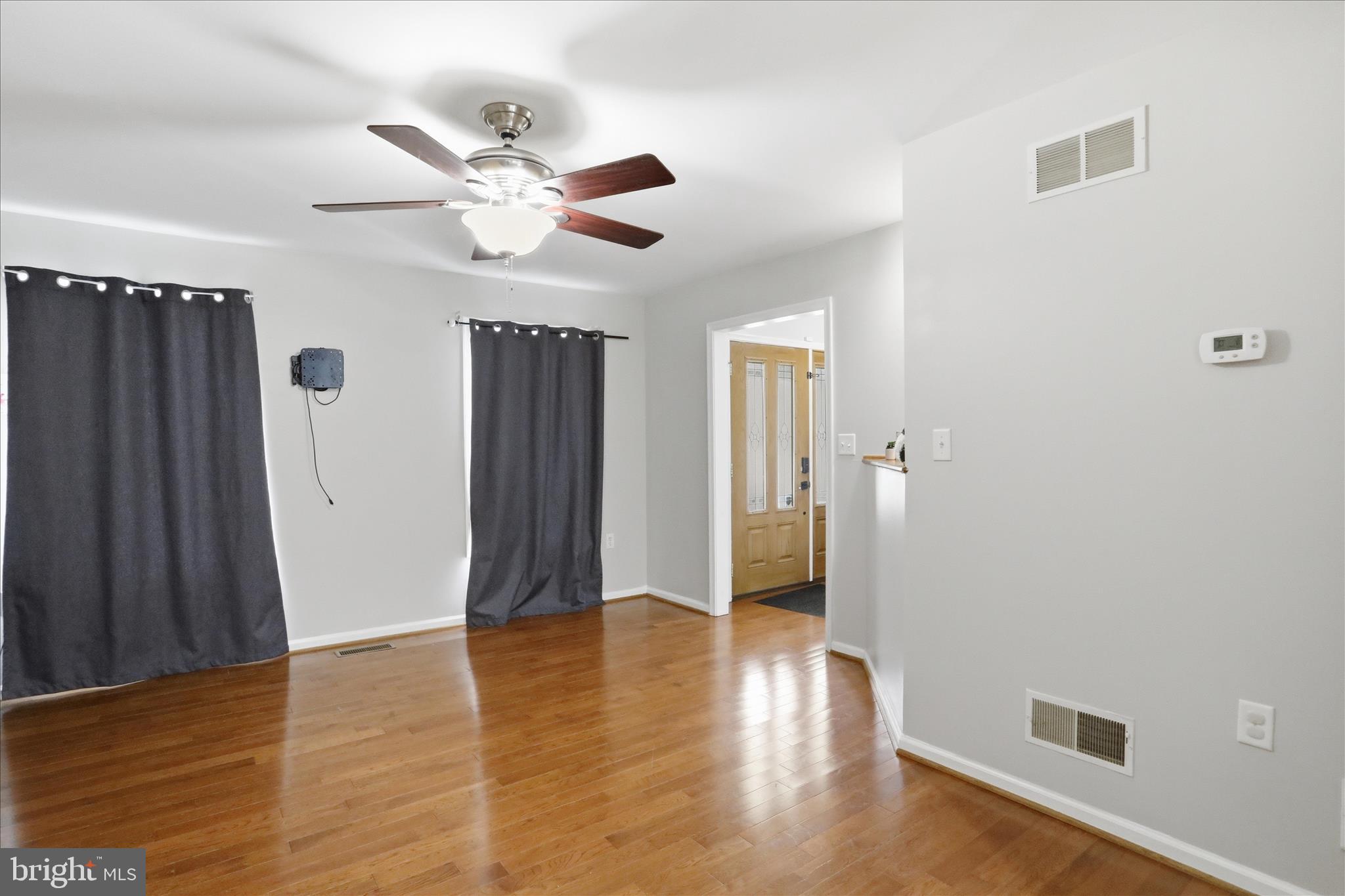 FOREST HILLS - Residential