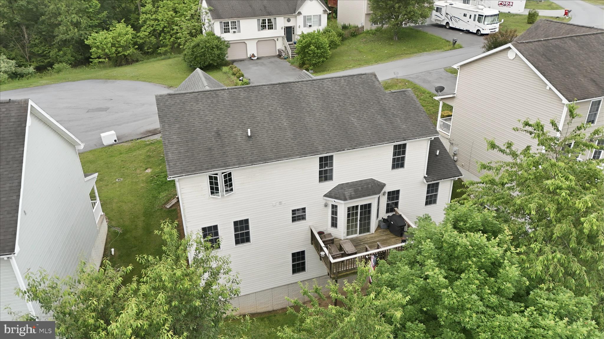 FOREST HILLS - Residential