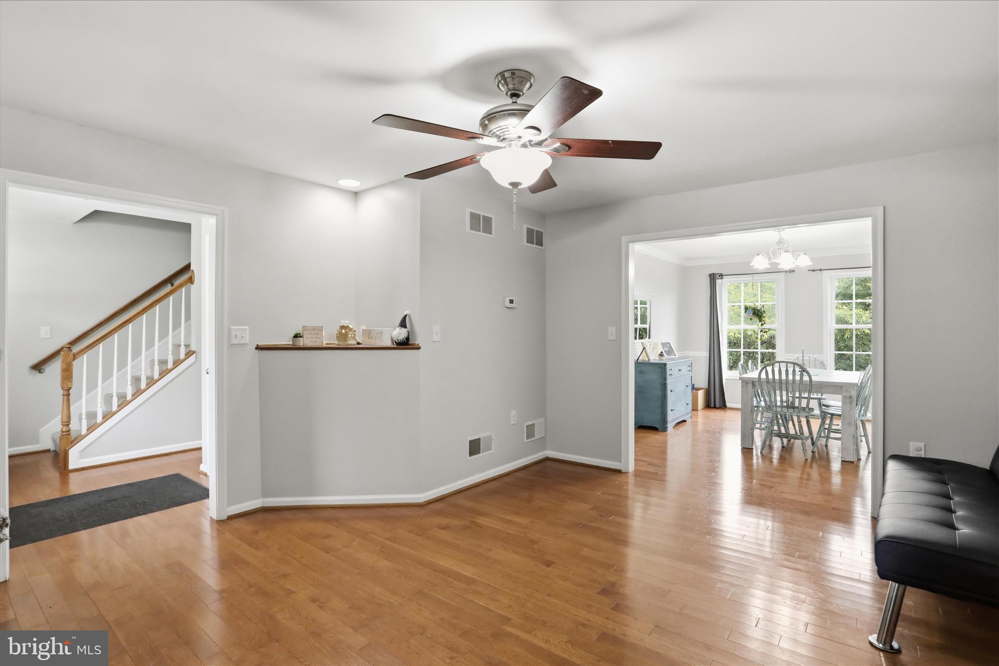 FOREST HILLS - Residential