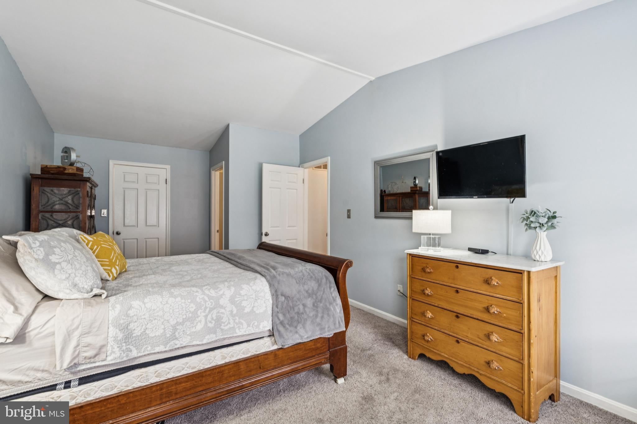 MAJORS CHOICE - Residential