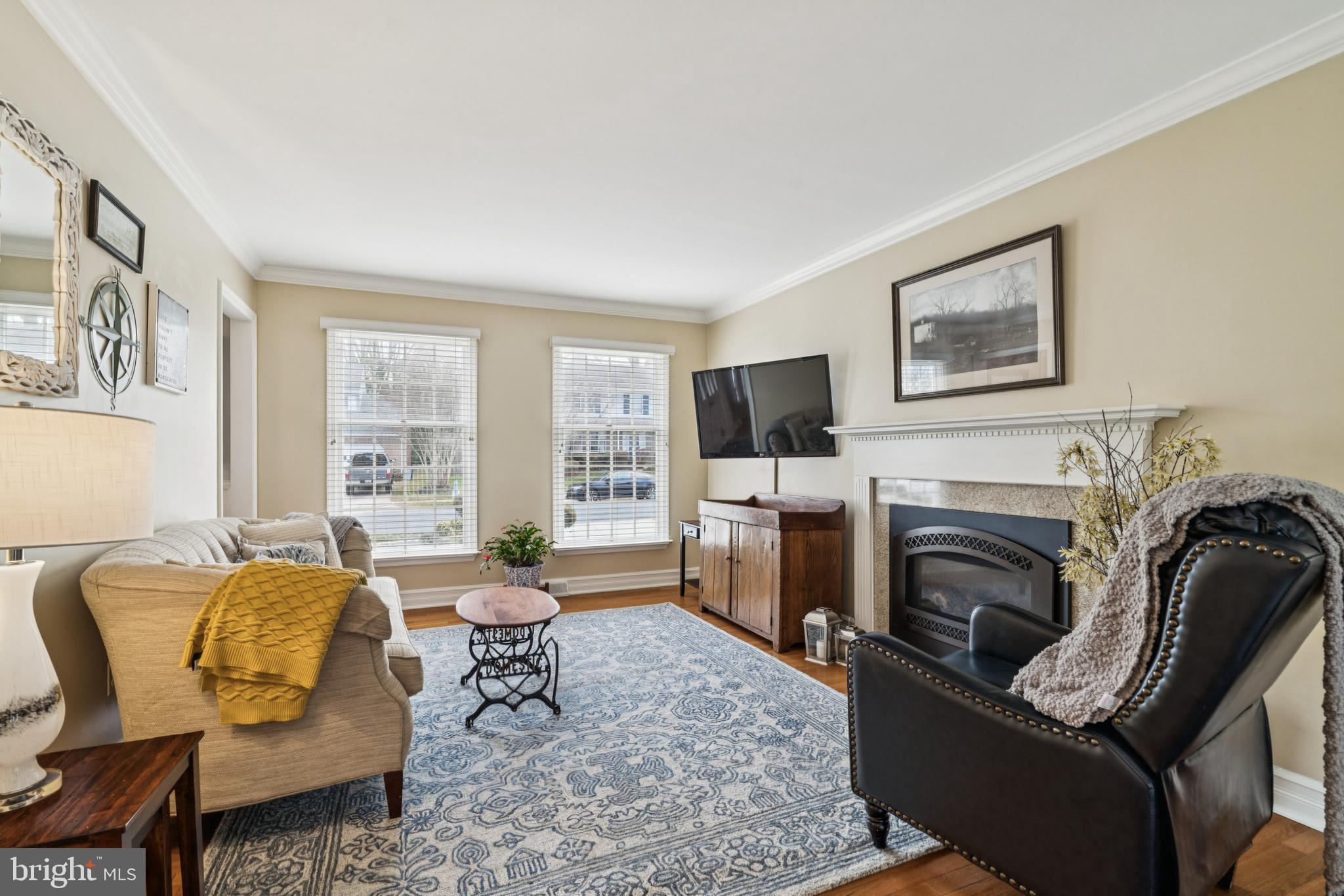 MAJORS CHOICE - Residential