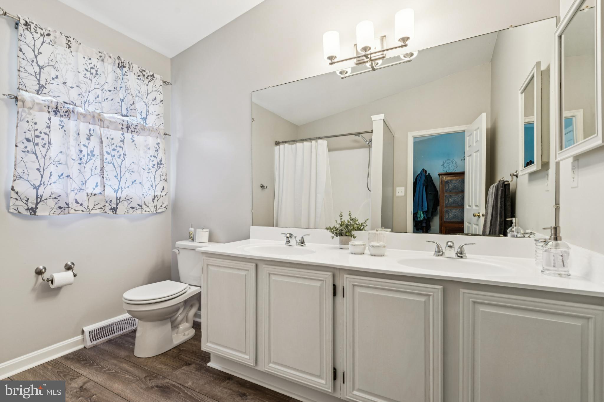 MAJORS CHOICE - Residential