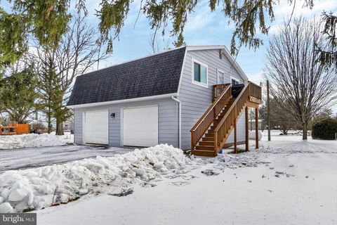 Photo of 25 Boundary Drive, NEW FREEDOM, PA 17349 (MLS # PAYK2097296)