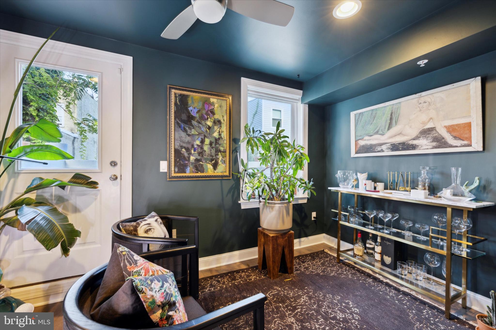 OLDE KENSINGTON - Residential Lease